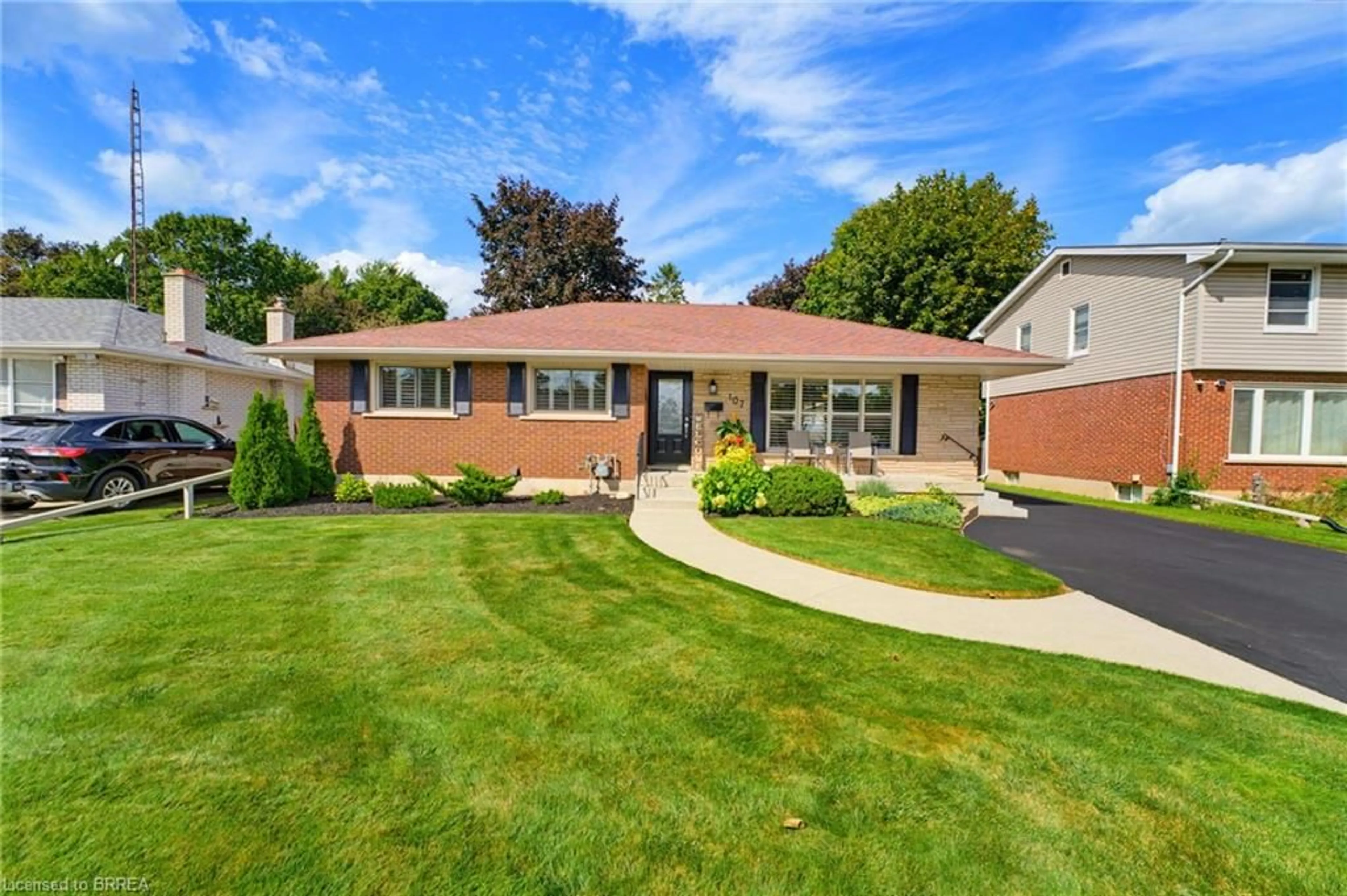 Home with brick exterior material, street for 107 Pusey Blvd, Brantford Ontario N3R 2S6