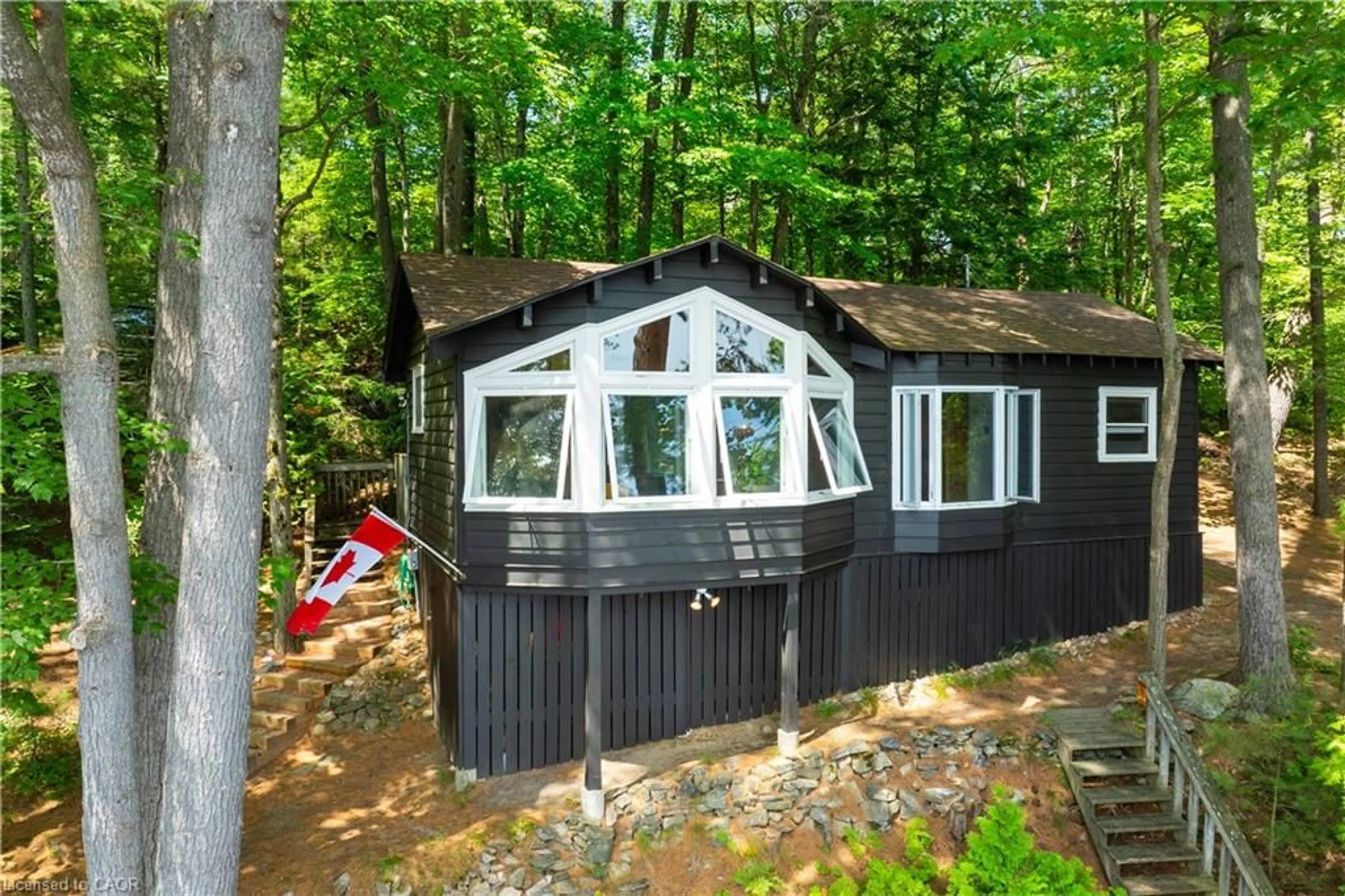Shed for 1009 Fogo St, Bala Ontario P0C 1H0