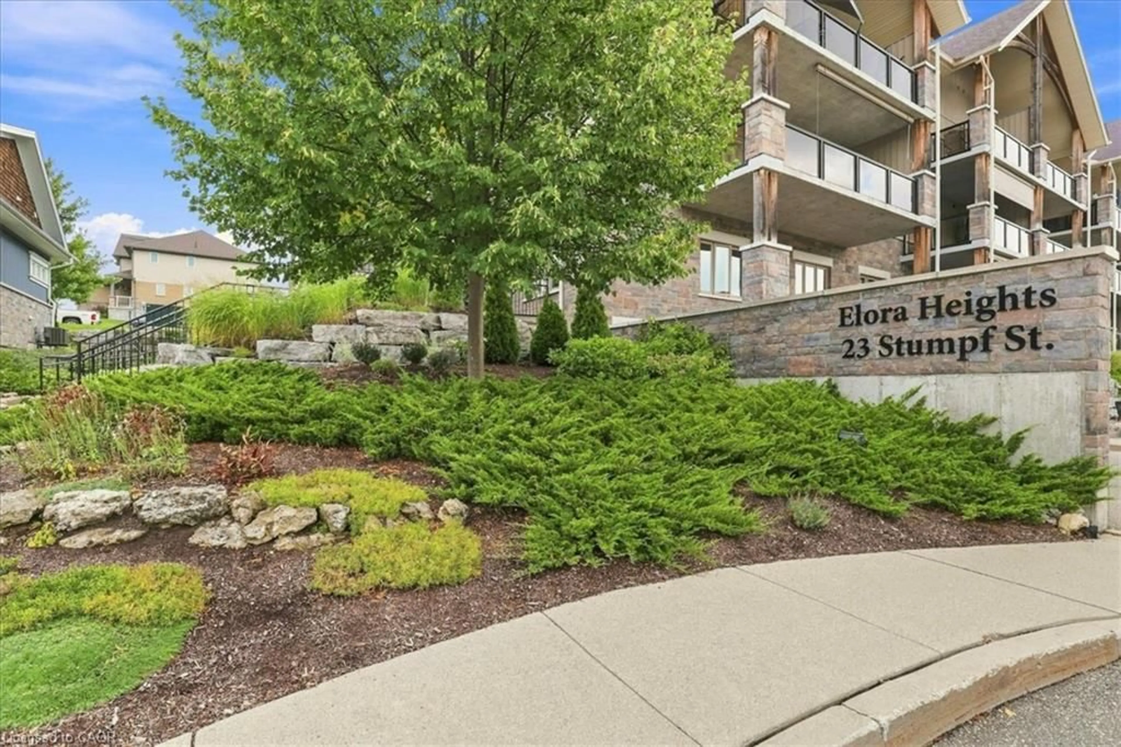 Patio, street for 23 Stumpf St #206, Elora Ontario N0B 1S0
