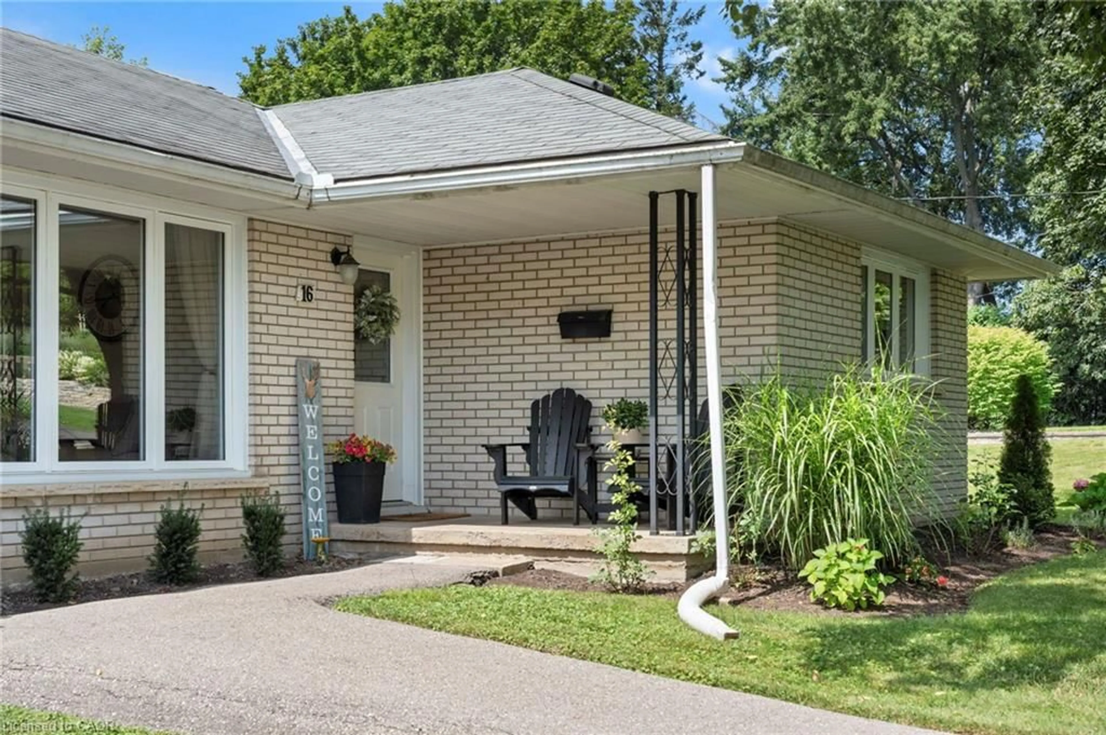 Home with brick exterior material, street for 16 Gibson Dr, Simcoe Ontario N3Y 3L2