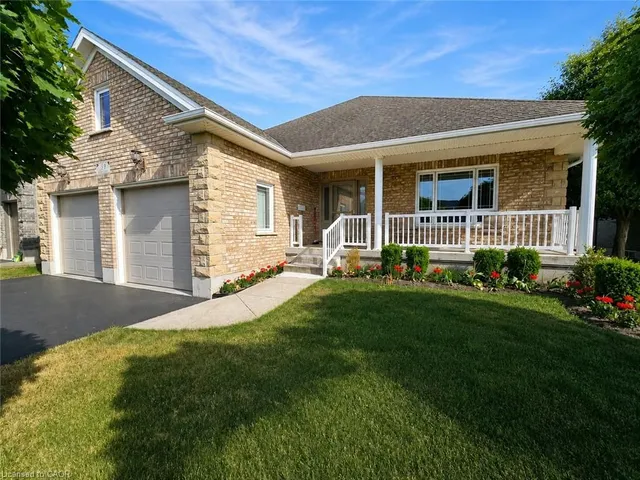 39 Ross Ave, Simcoe 2