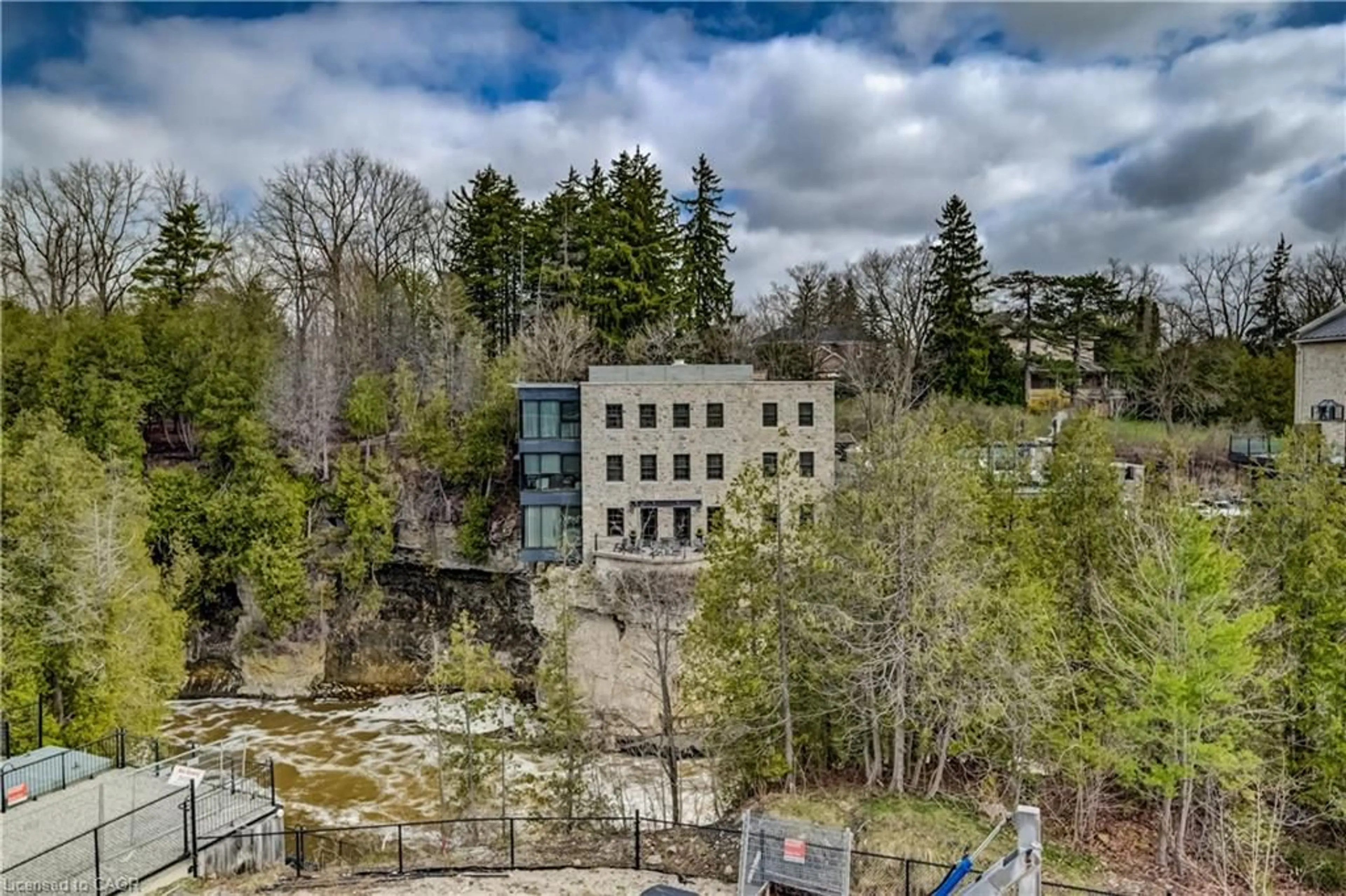 A pic from outside/outdoor area/front of a property/back of a property/a pic from drone, building for 6523 Wellington 7 Rd #416, Elora Ontario N0B 1S0