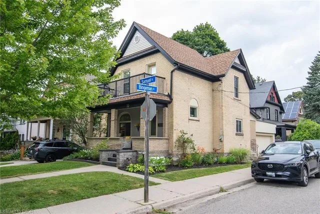 32 Samuel St, Kitchener 5