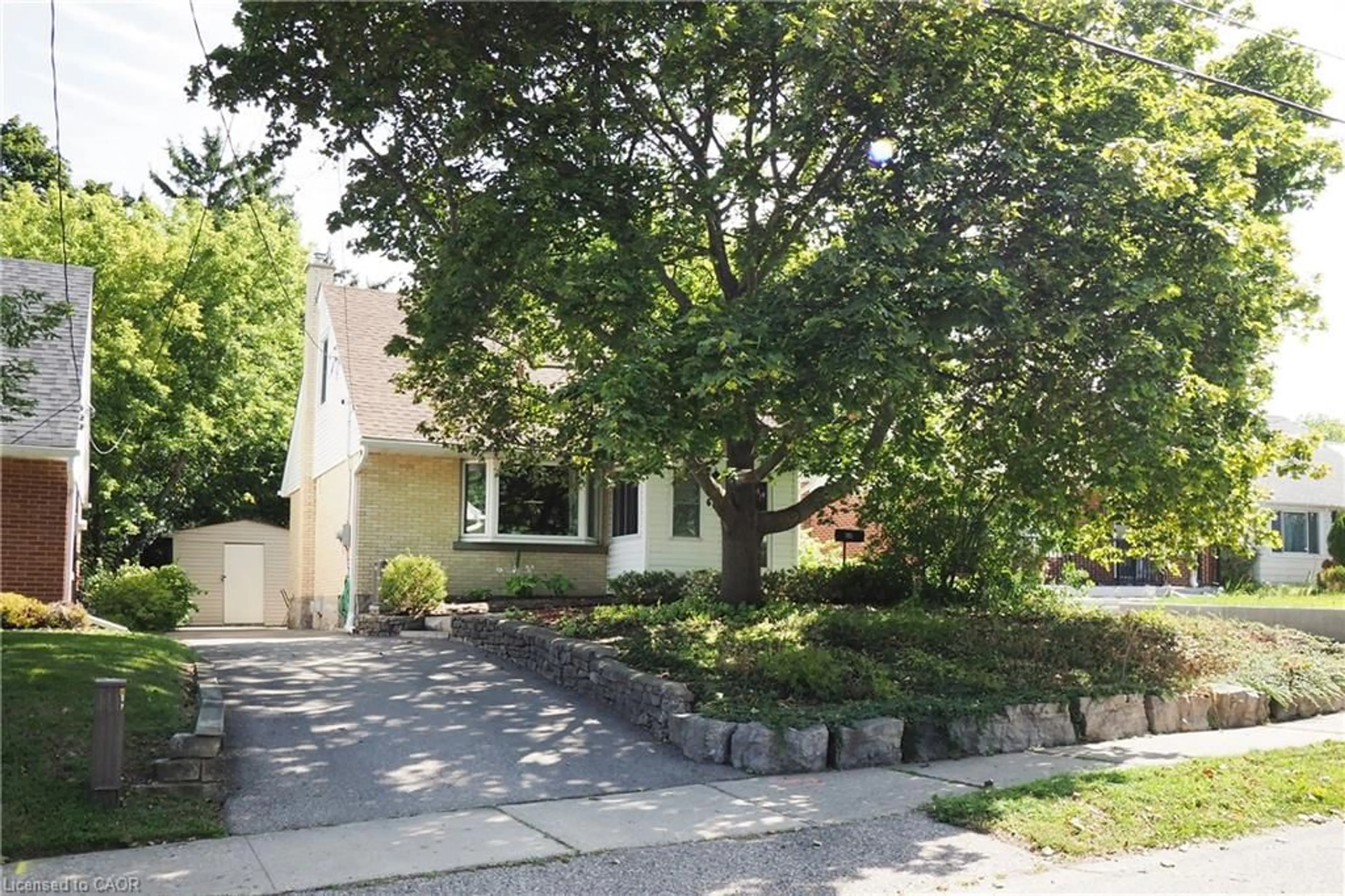 Unknown for 60 Belmont Ave, Kitchener Ontario N2M 1L4