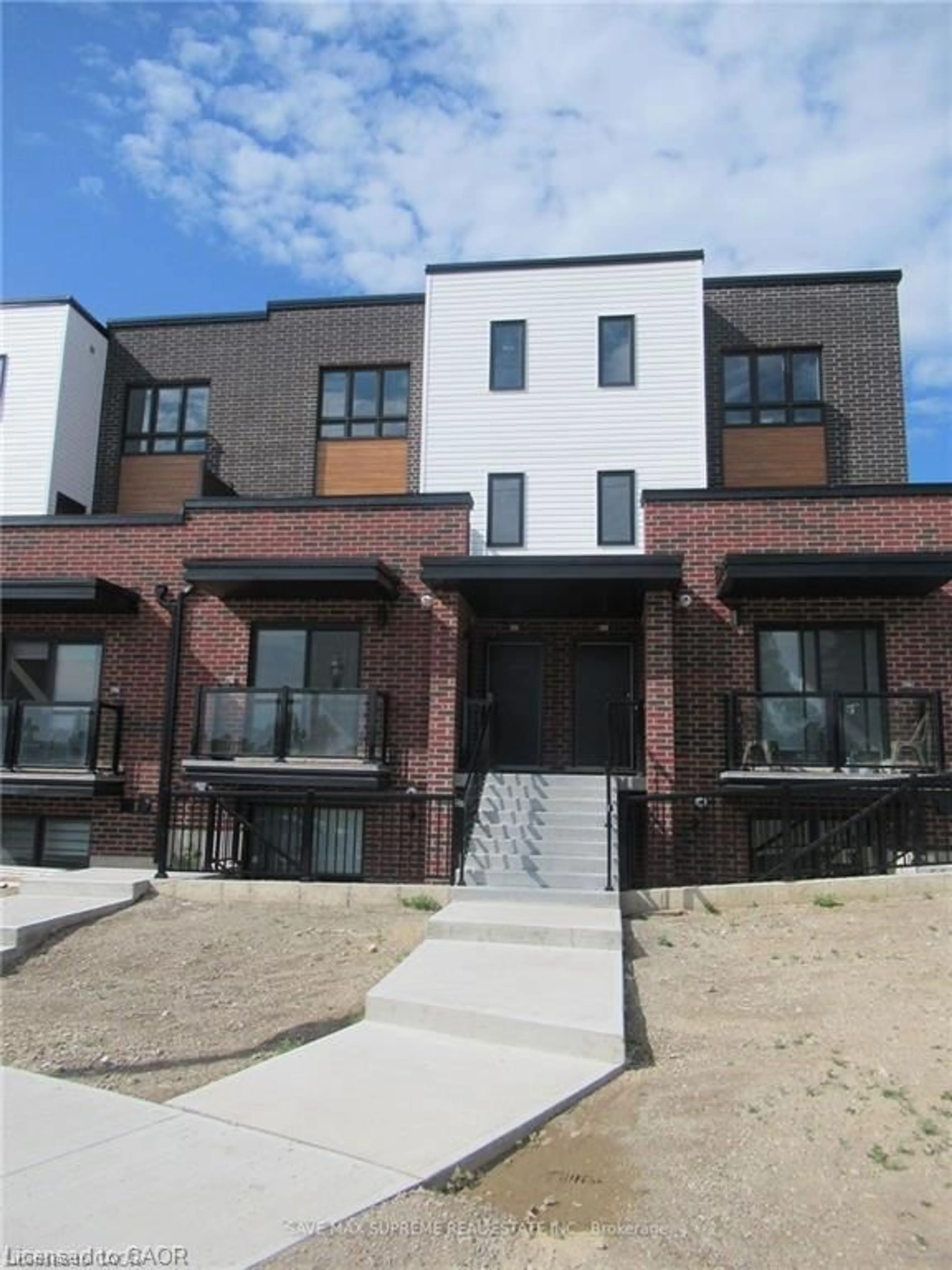 Home with brick exterior material, street for 243 Chapel Hill Dr, Kitchener Ontario N2R 1N3