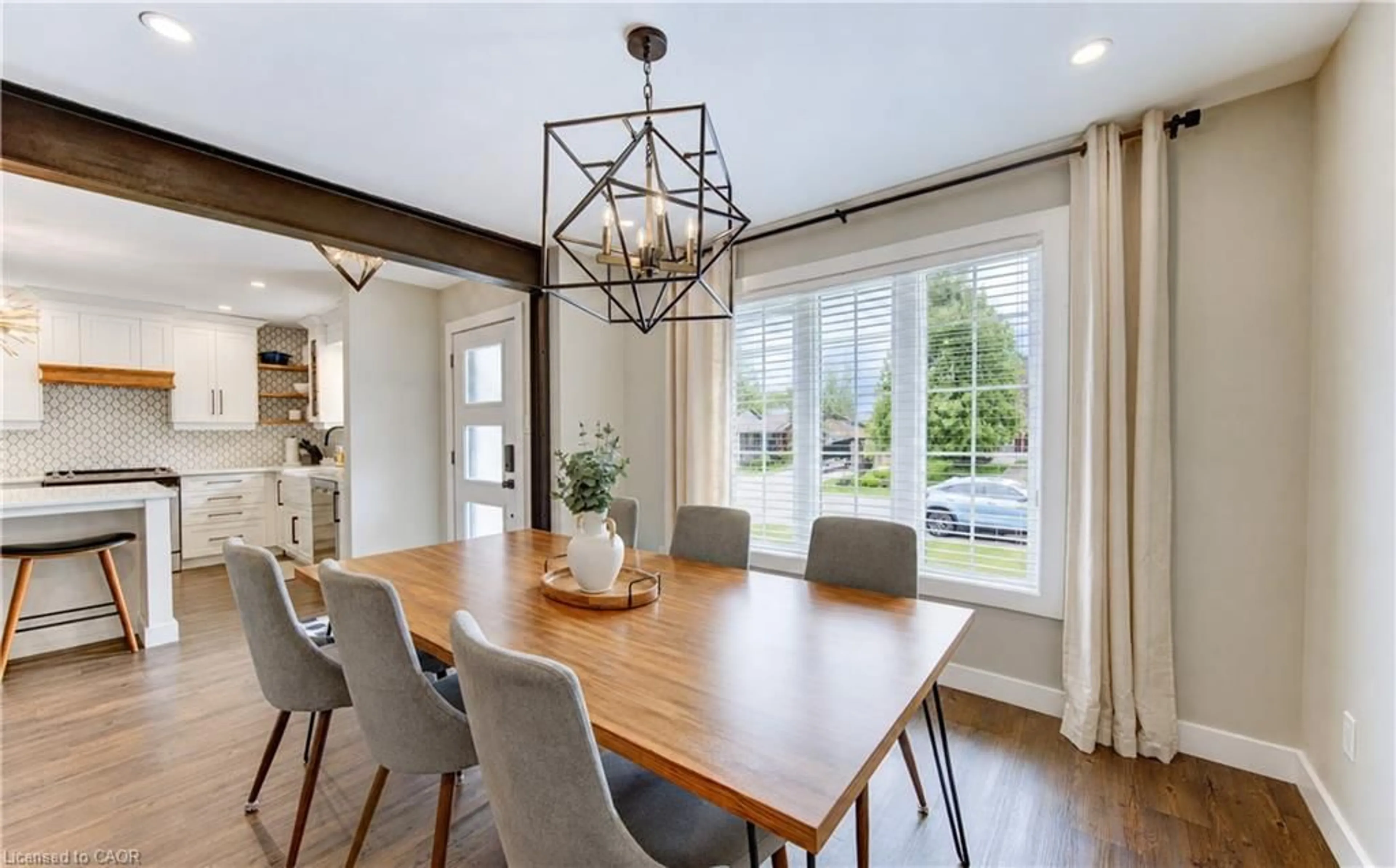 Dining room, wood/laminate floor for 595 Maple Ave, Listowel Ontario N4W 3G4