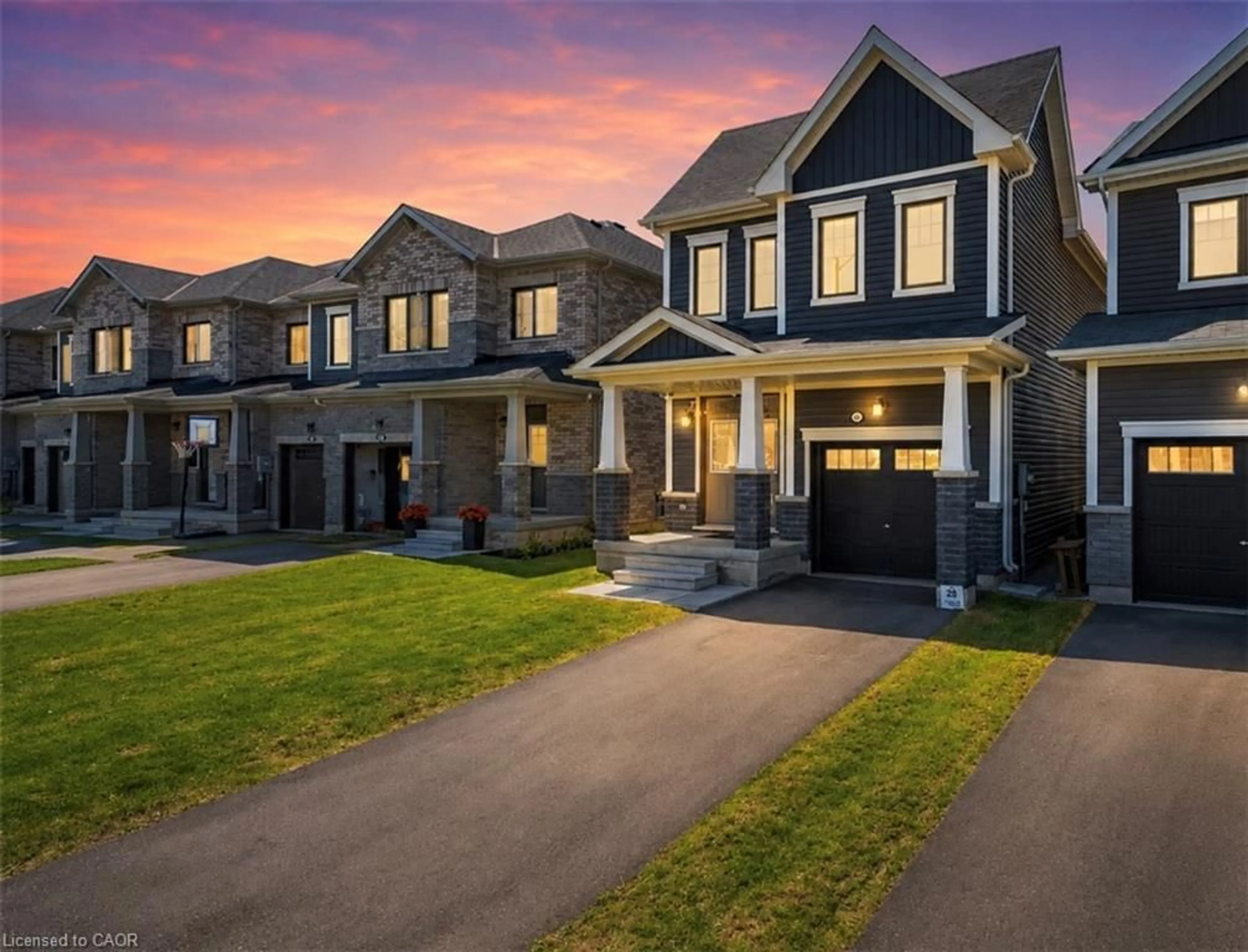 Home with brick exterior material, street for 305 Vanilla Trail, Thorold Ontario L2V 0K8