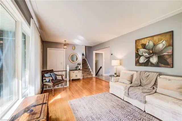 113 Macgregor Cres, Waterloo 5