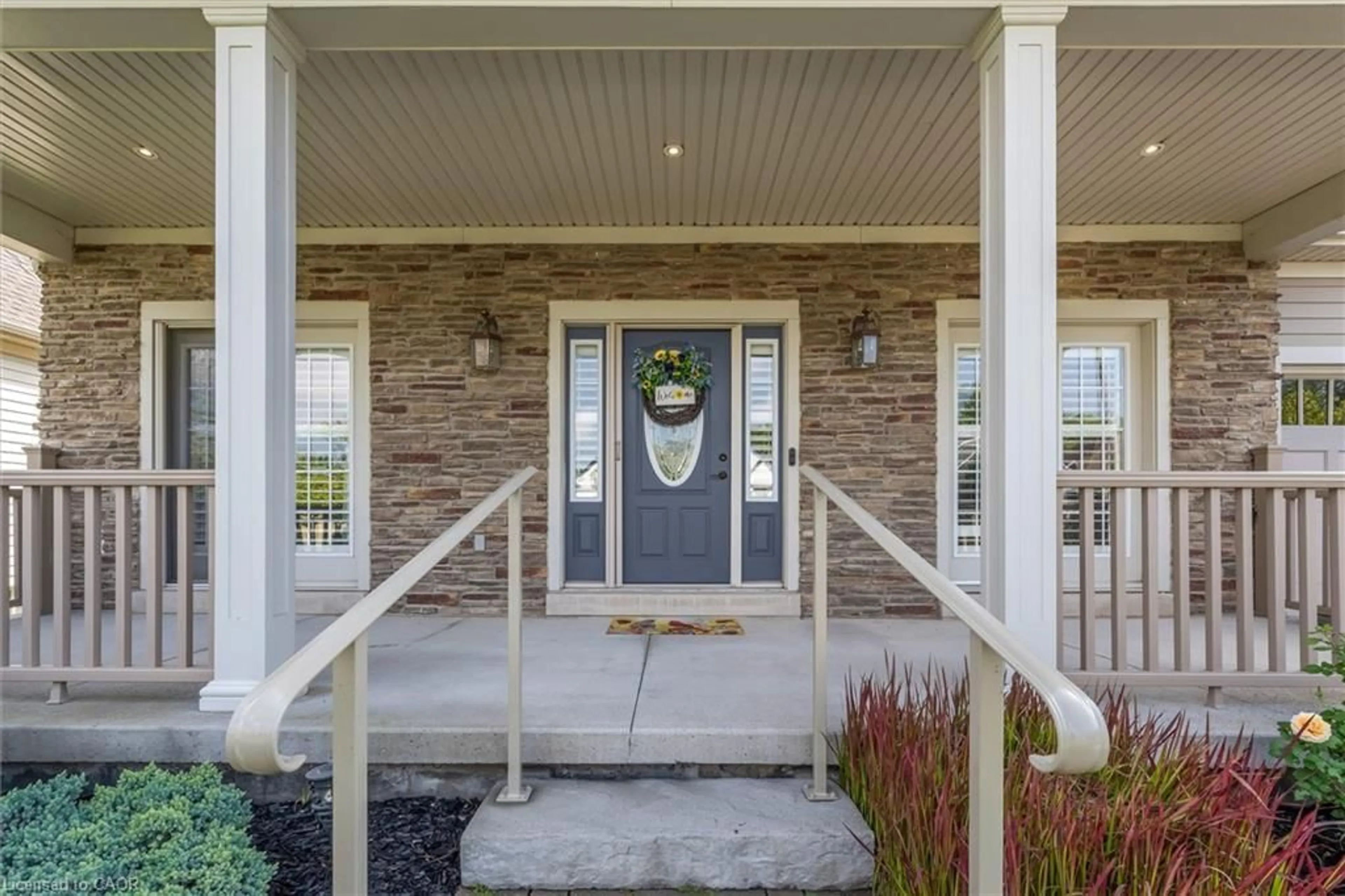 Indoor entryway for 152 Sunrise Crt, Ridgeway Ontario L0S 1N0