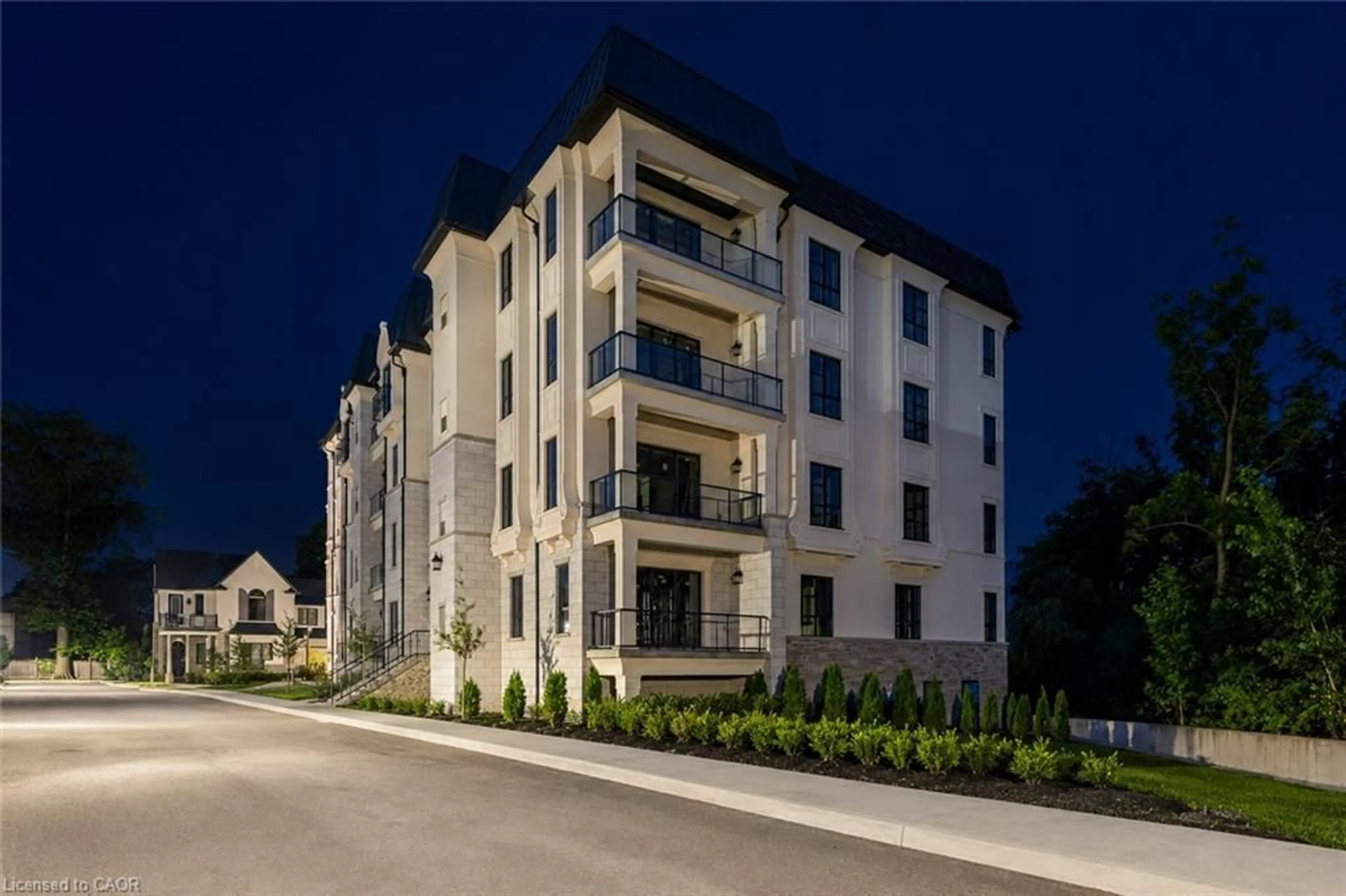 A pic from outside/outdoor area/front of a property/back of a property/a pic from drone, building for 2 Arbourvale Common #209, St. Catharines Ontario L2T 2Z9
