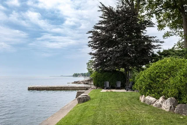 6 Ennisclare Dr, Oakville 2