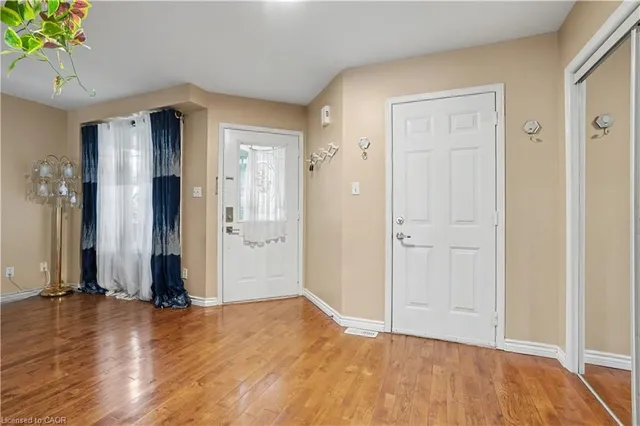 332 Brembel Cres, Kitchener 5