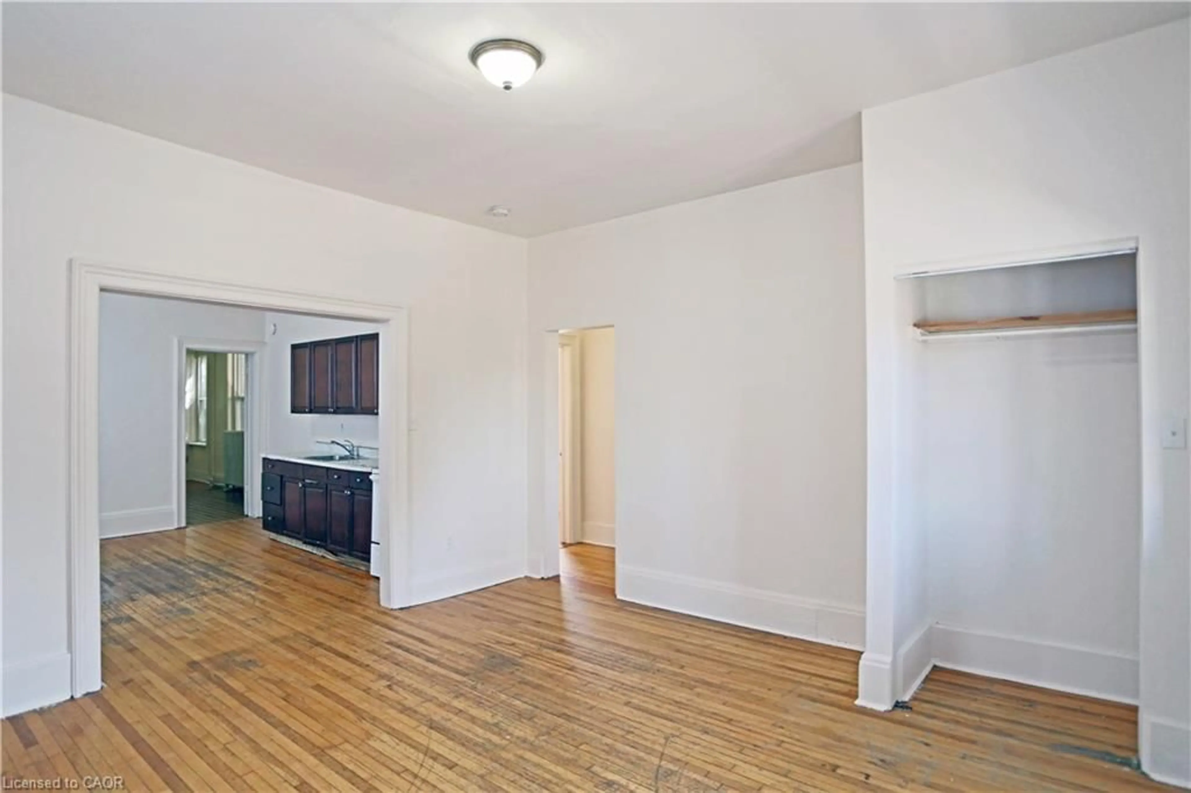 A pic of a room for 116 Weber St, Kitchener Ontario N2H 1C9