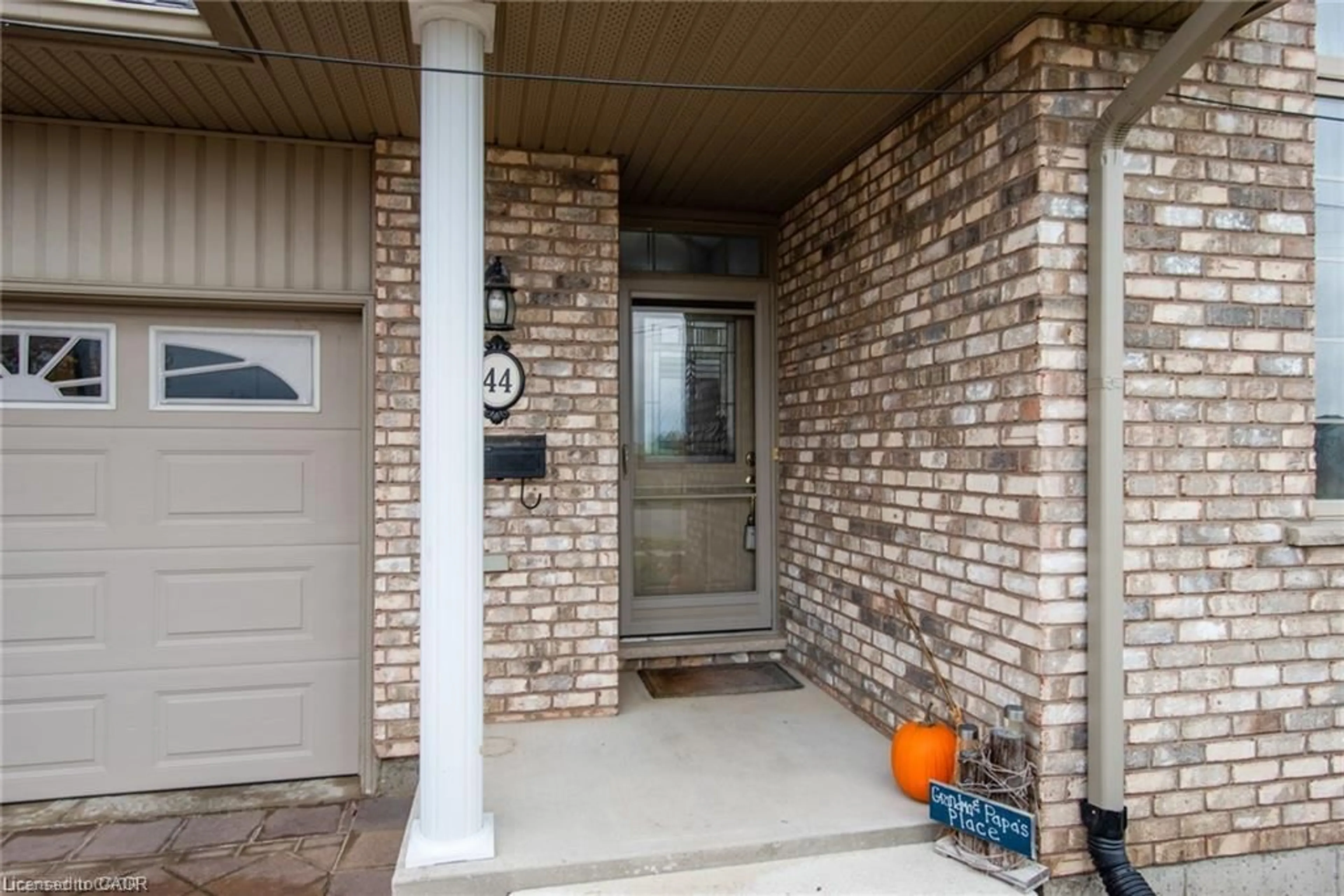 Unknown for 44 Livingston Blvd #11, Baden Ontario N3A 4M7