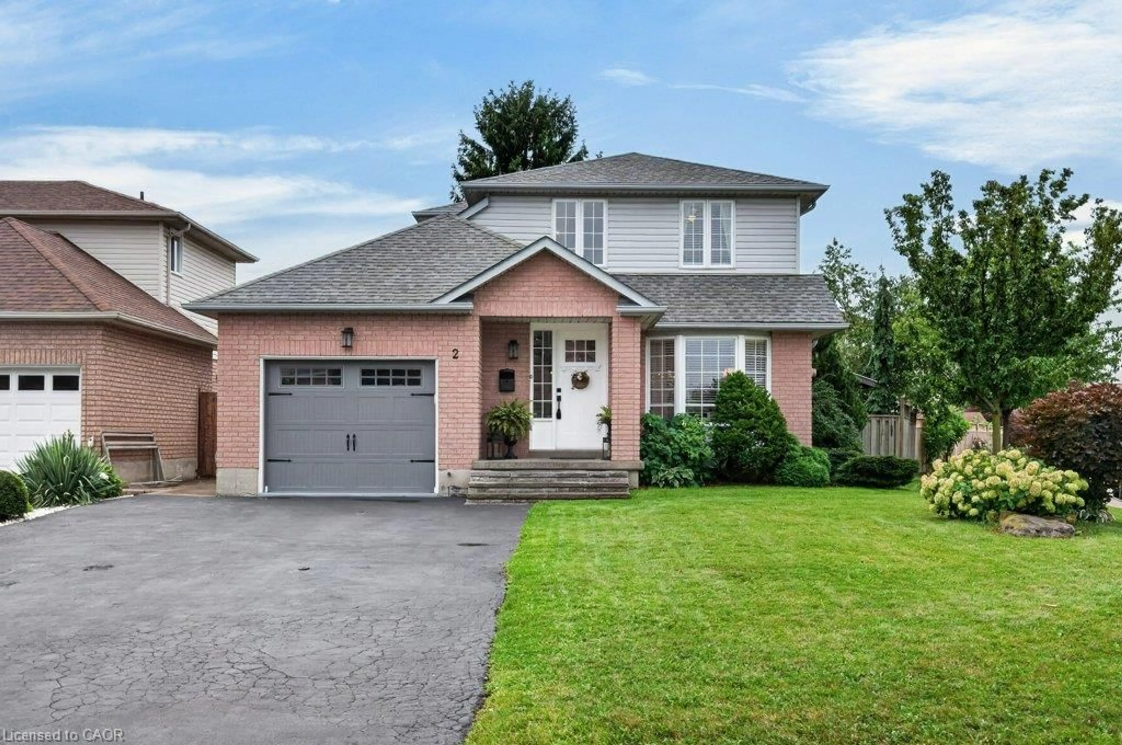 Home with brick exterior material, street for 2 Luciano Crt, Hamilton Ontario L9A 5G4