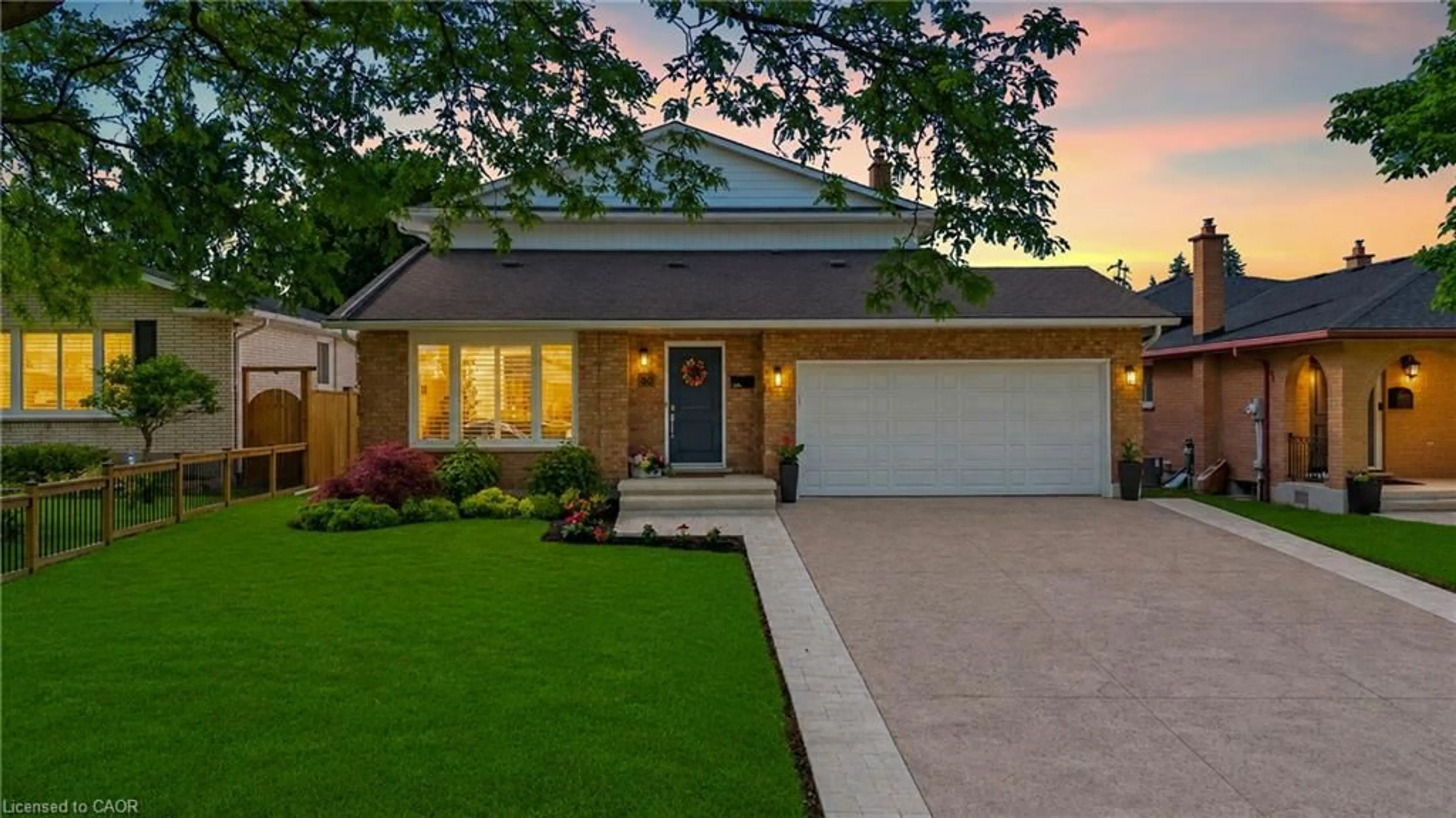 Home with brick exterior material, street for 30 Orlando Dr, St. Catharines Ontario L2N 6X4