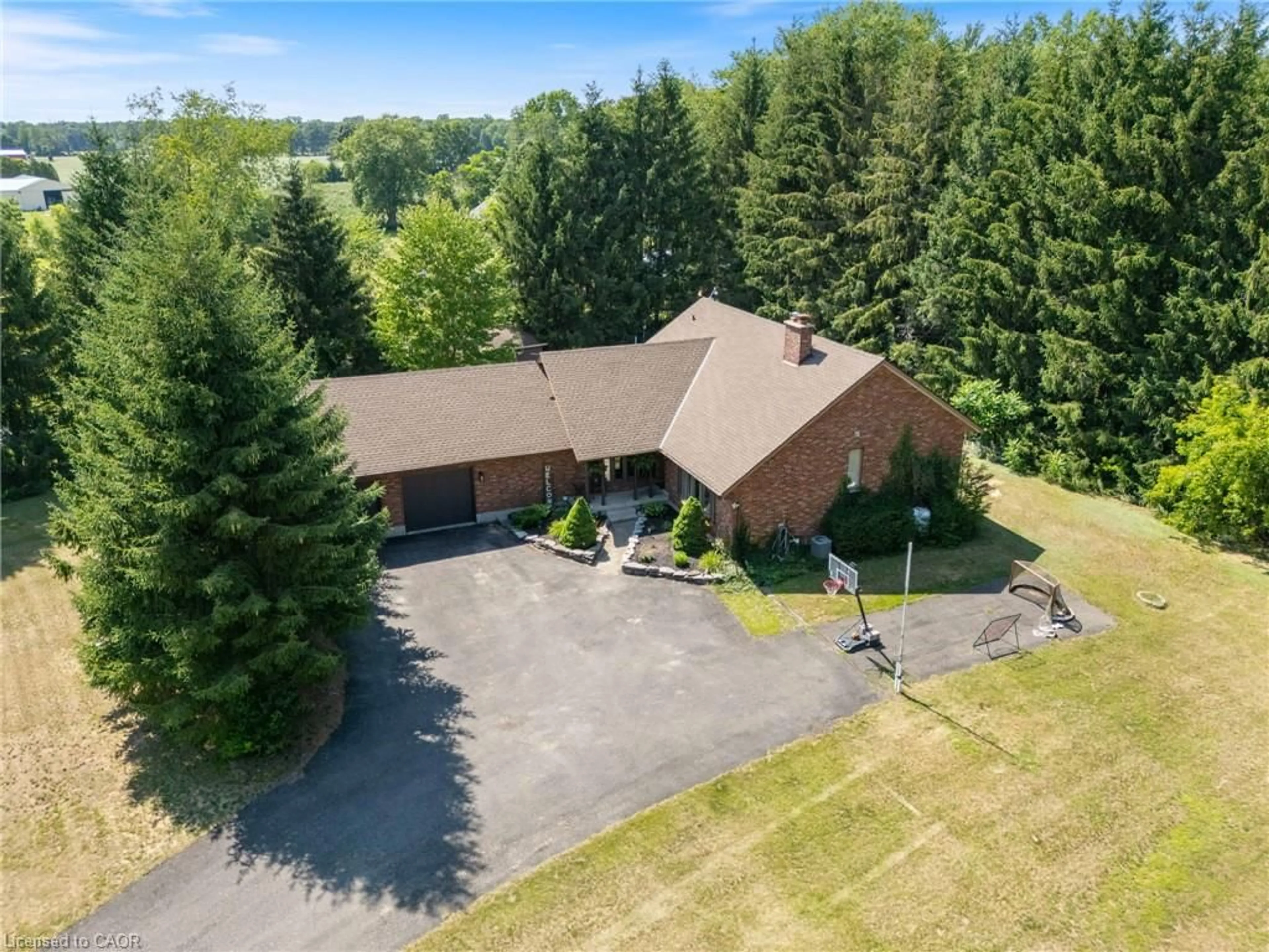 A pic from outside/outdoor area/front of a property/back of a property/a pic from drone, unknown for 1339 Charlotteville Road 7, Simcoe Ontario N3Y 4K5