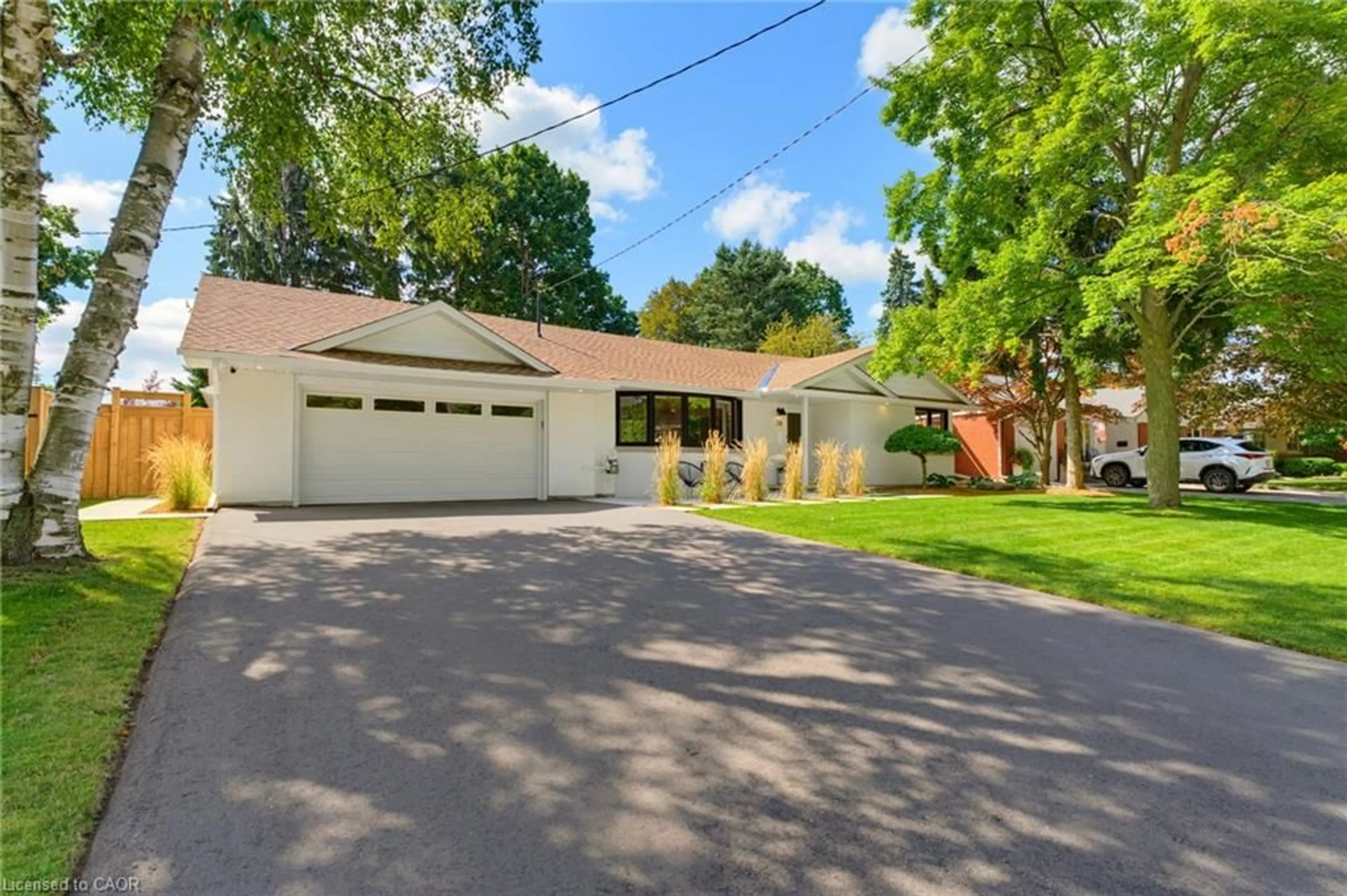 Unknown for 74 Highland Cres, Cambridge Ontario N1S 1L9