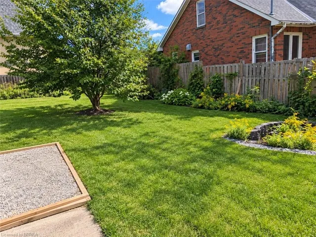 106 Catharine Ave, Brantford 4