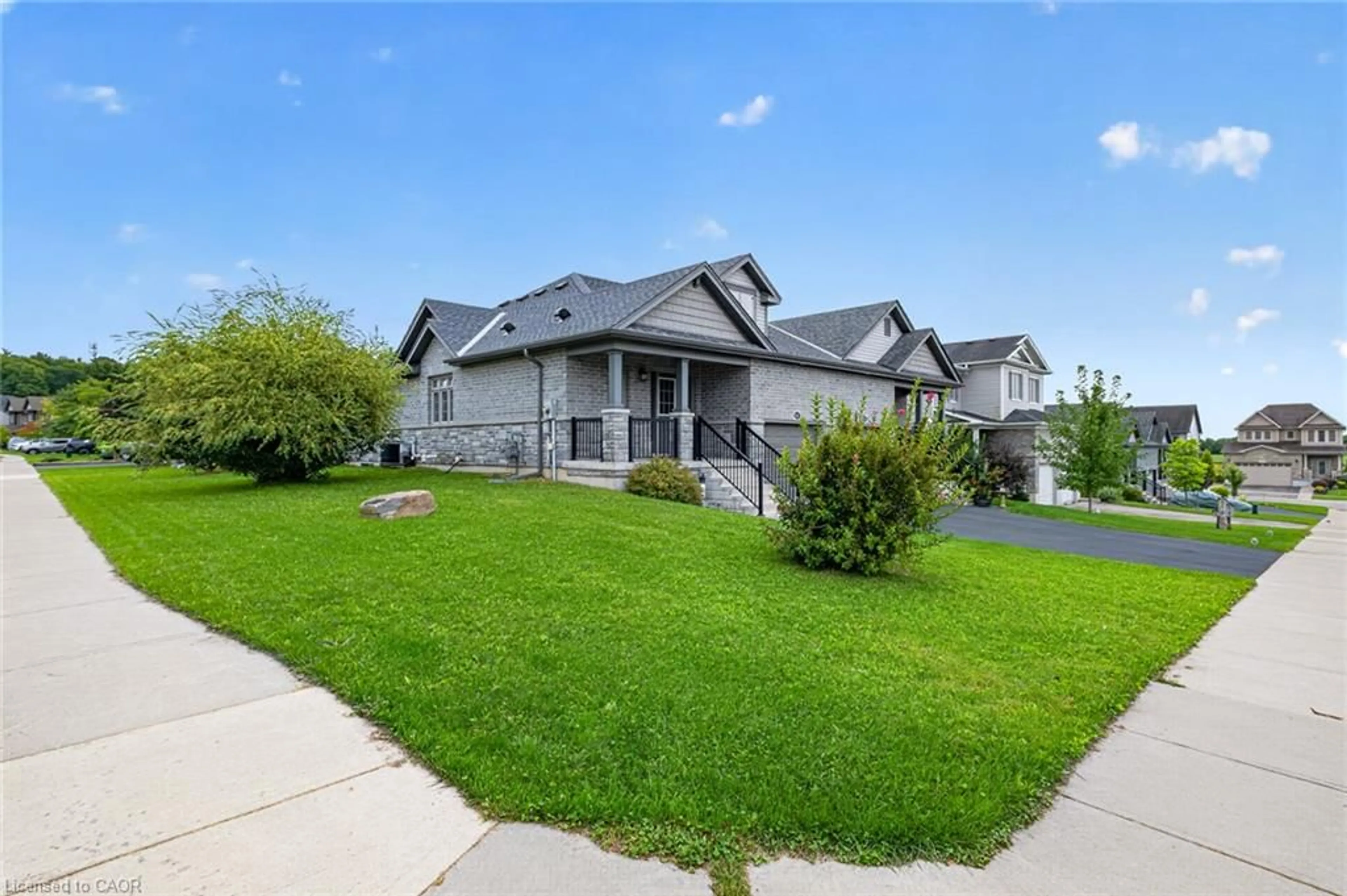 A pic from outside/outdoor area/front of a property/back of a property/a pic from drone, street for 11 Hackberry Lane, Simcoe Ontario N3Y 0E1