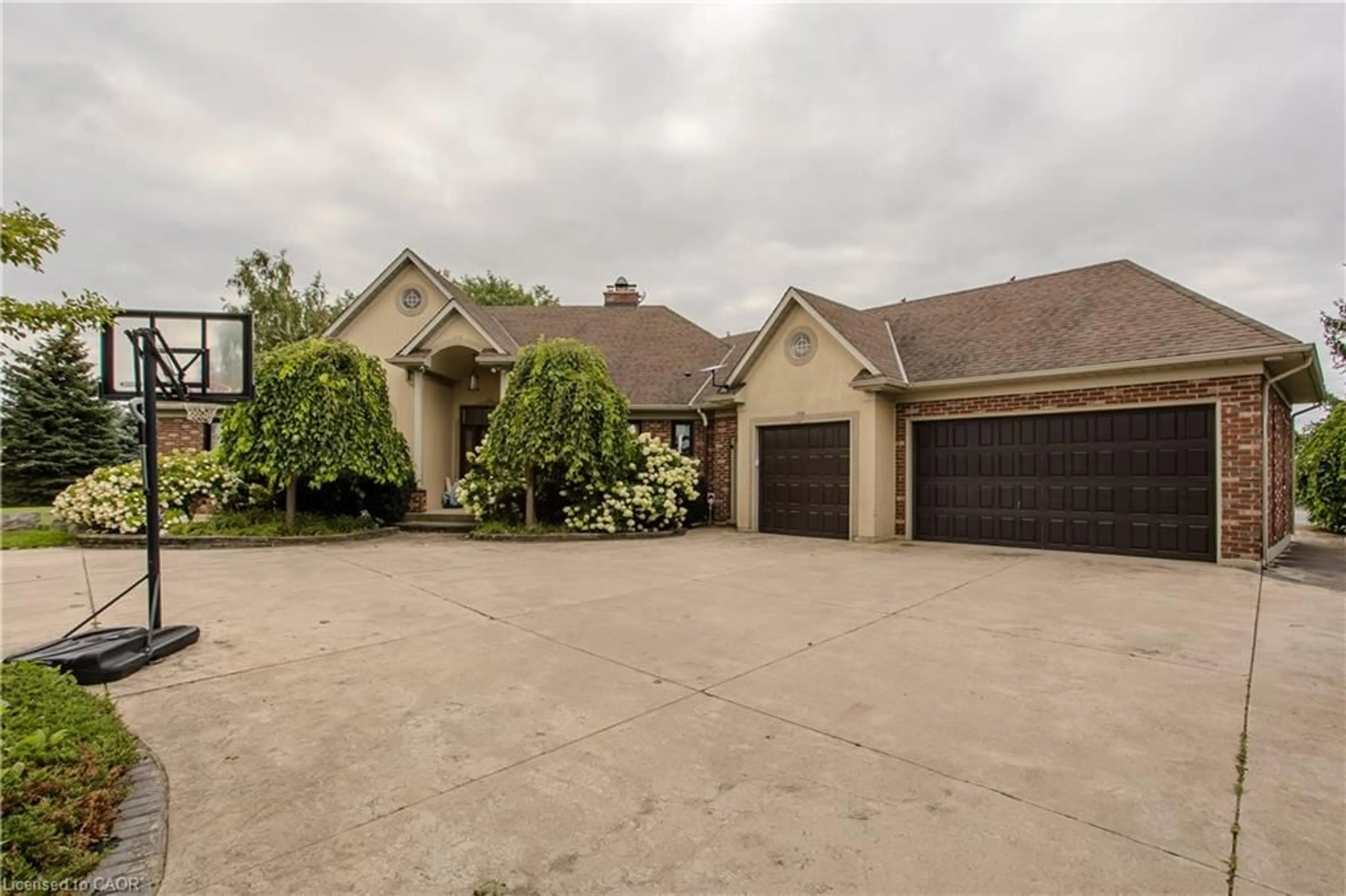Unknown for 5200 No 2 Side Rd, Milton Ontario L9E 0R2