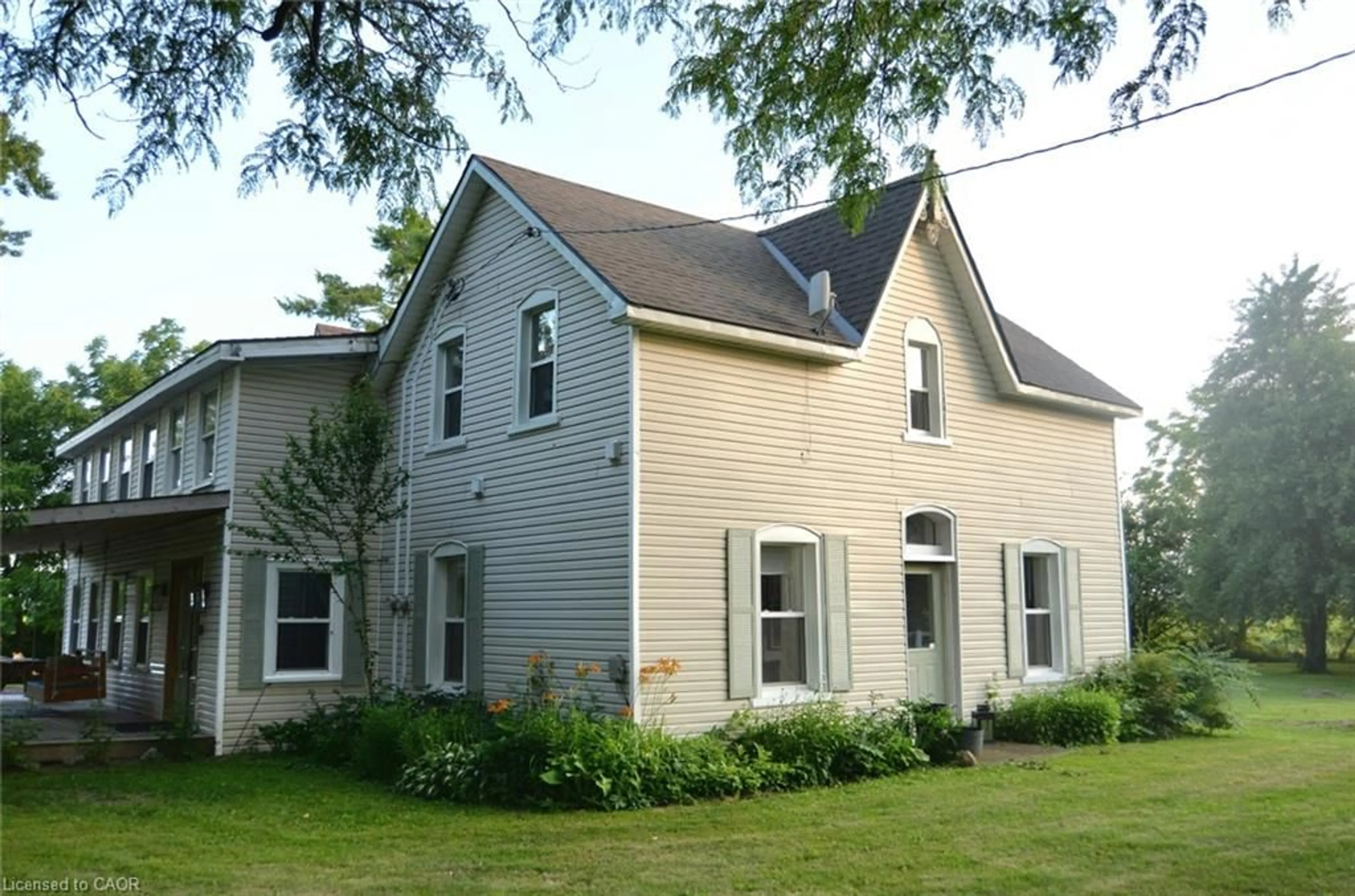 Home with vinyl exterior material, building for 874 Concession 14 Townsend, Simcoe Ontario N3Y 4K3