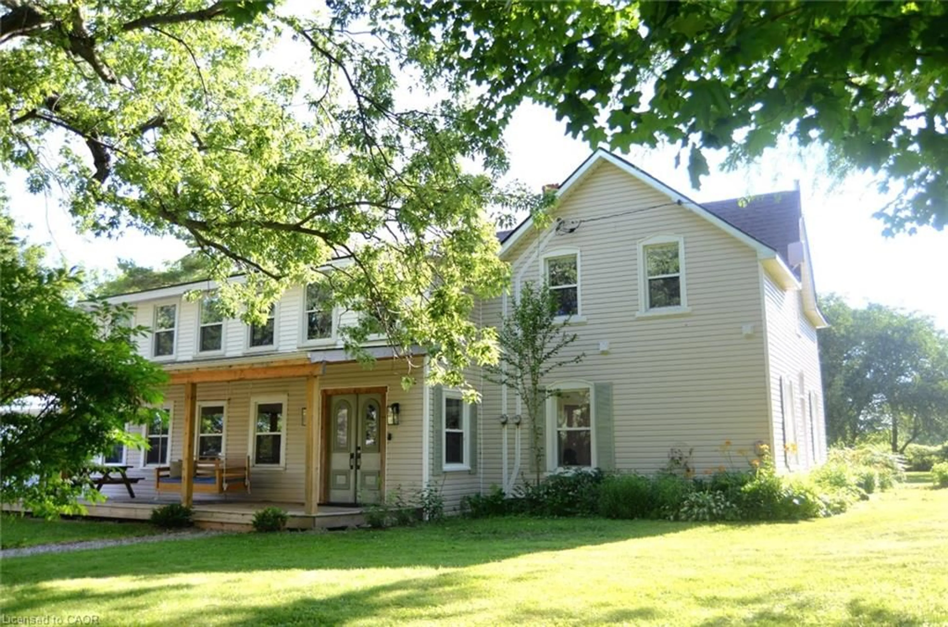 Patio, building for 874 Concession 14 Townsend, Simcoe Ontario N3Y 4K3