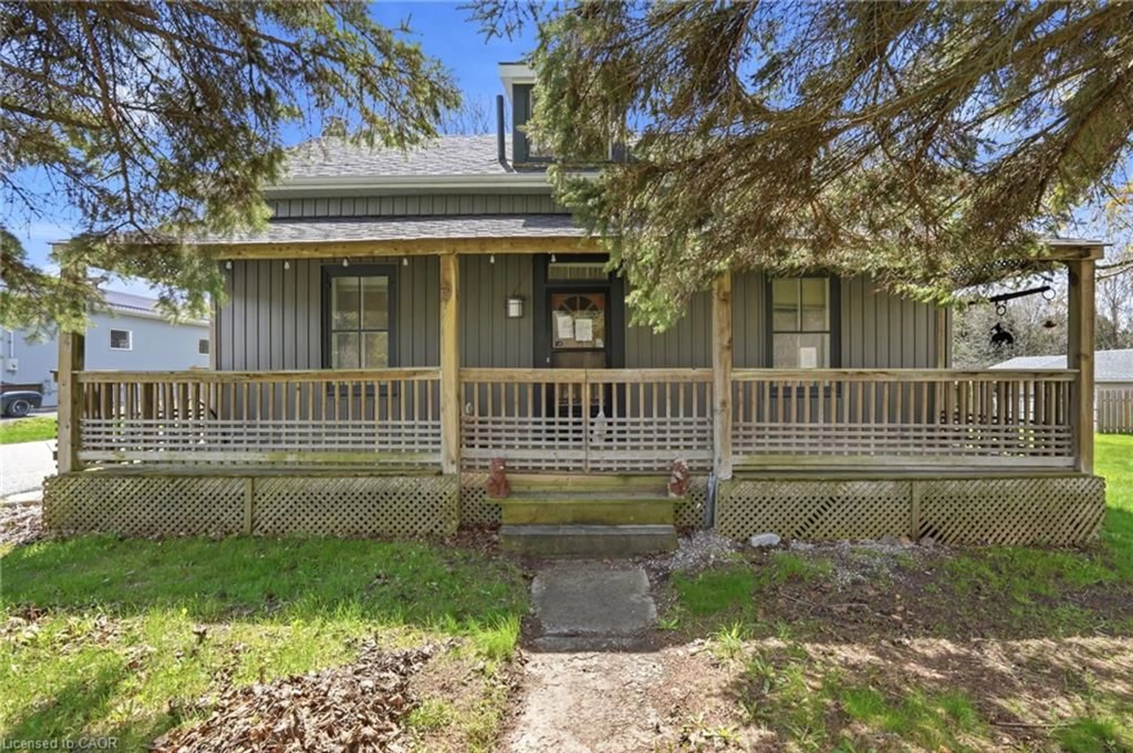 Patio, street for 10755 County Rd 2, Grafton Ontario K0K 2G0