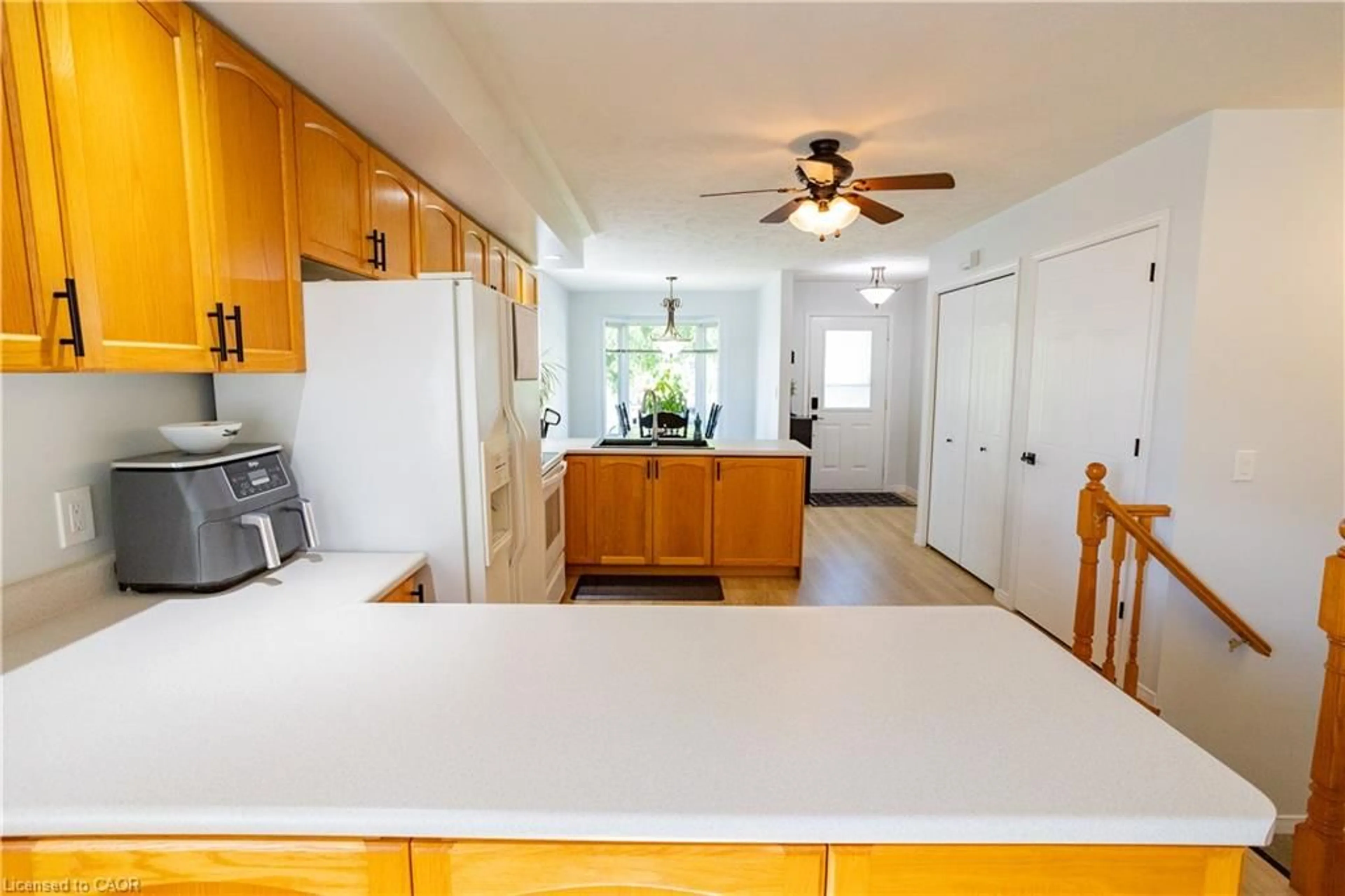 Open concept kitchen, unknown for 536 St Andrew St, Port Dover Ontario N0A 1N0