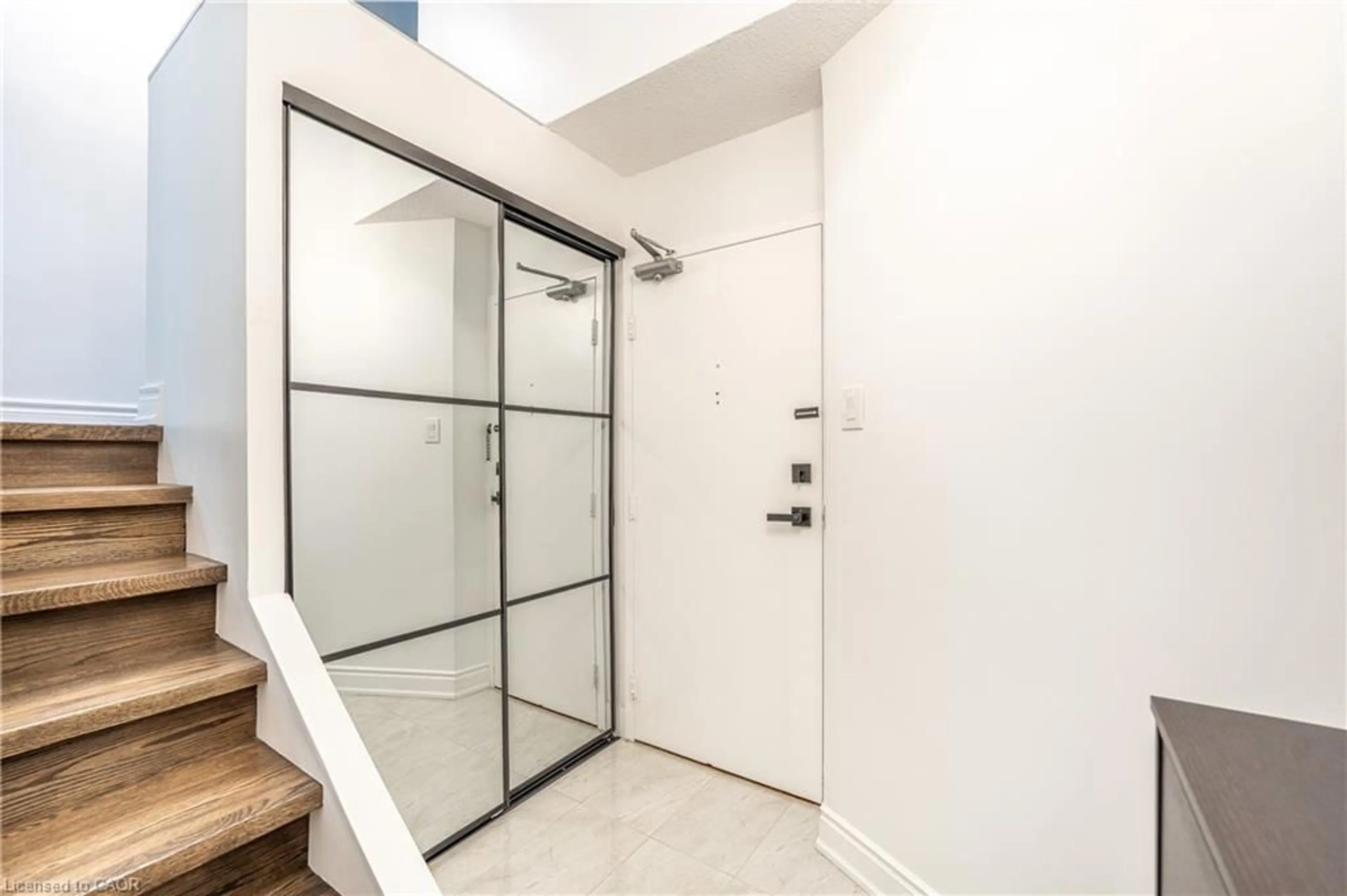 Indoor entryway for 288 Mill Rd #A32, Etobicoke Ontario M9C 4X7