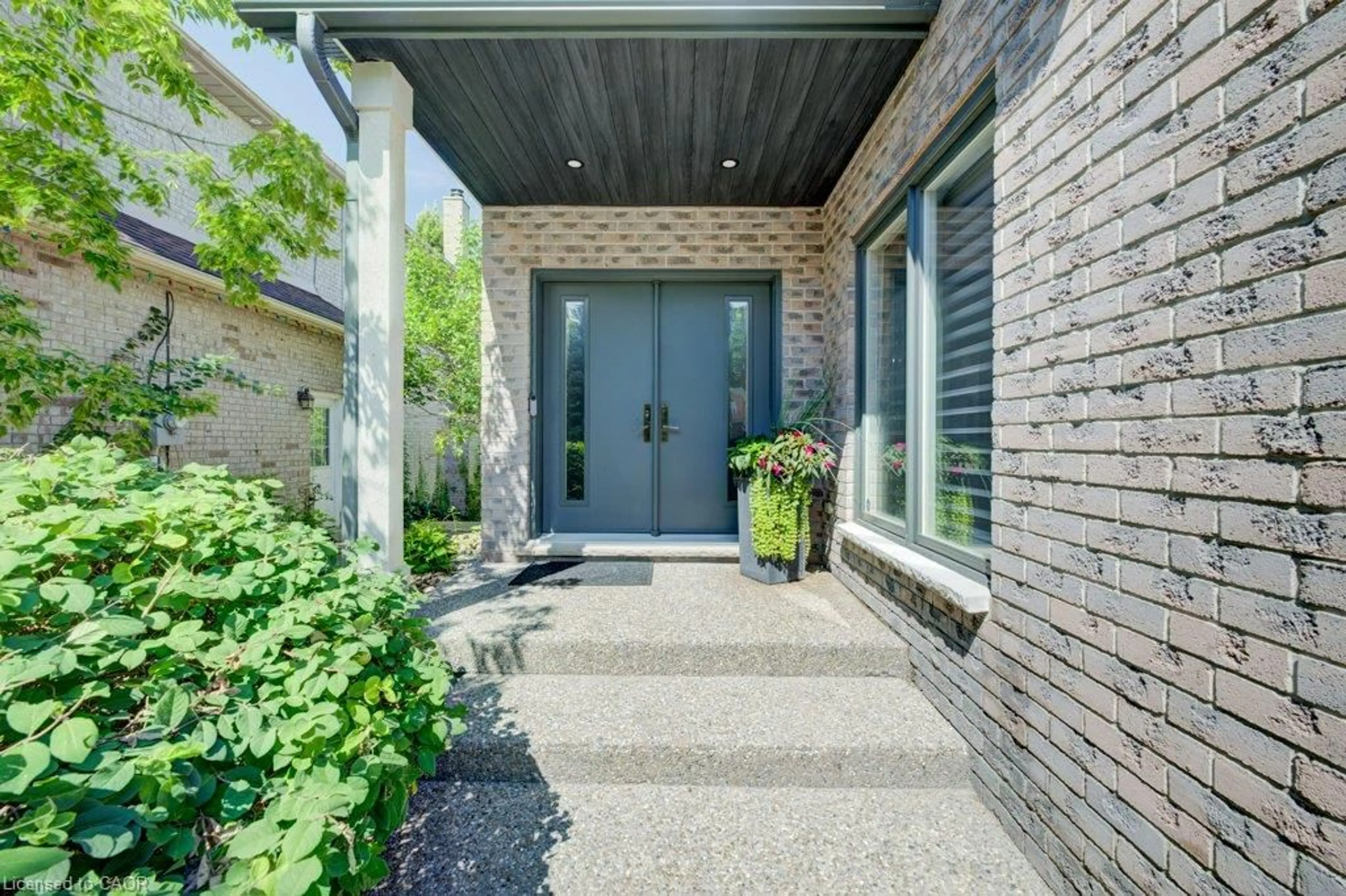 Unknown for 324 Edenwood Pl, Waterloo Ontario N2T 2S2