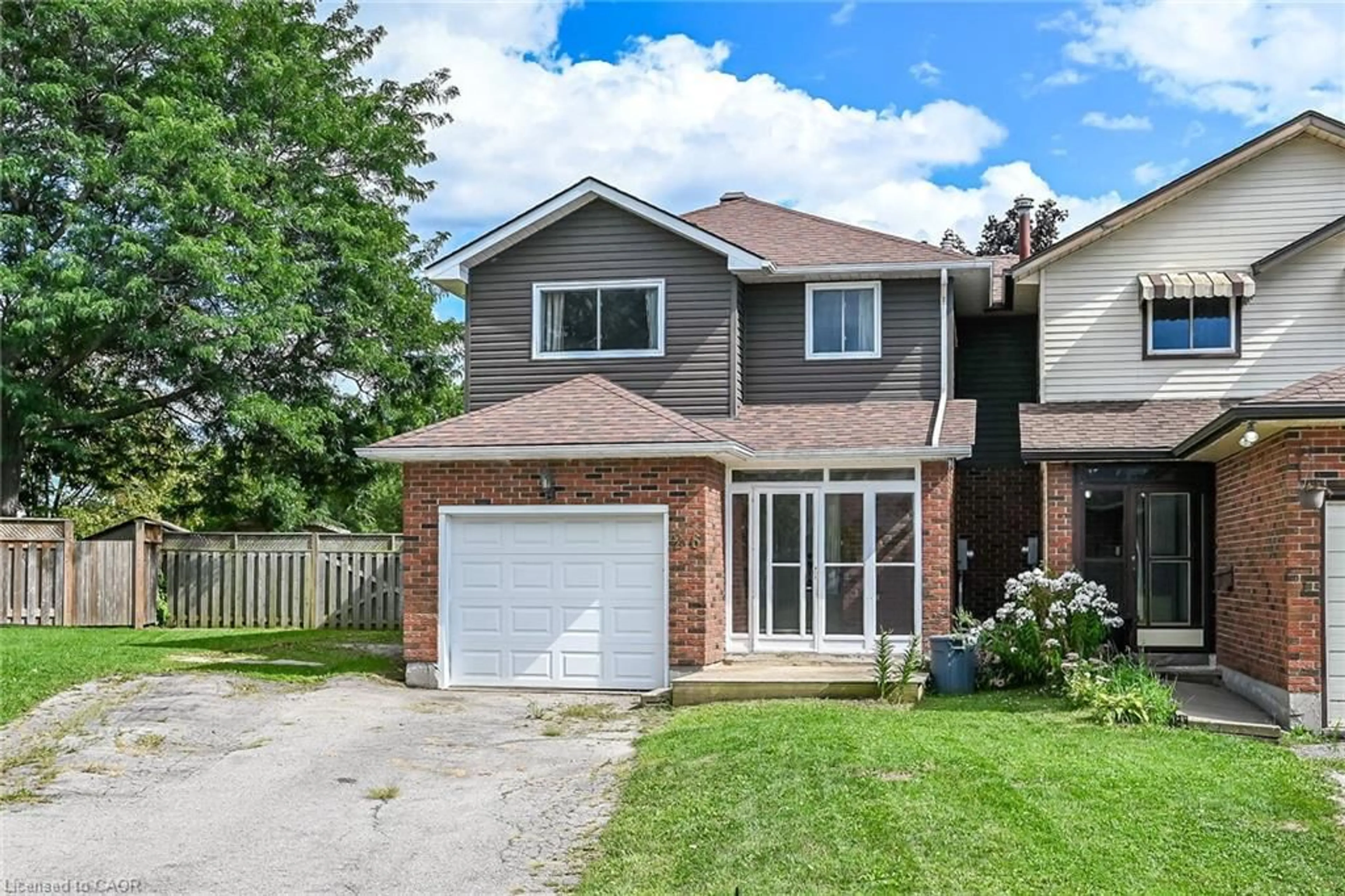 Home with brick exterior material, street for 26 Elmvale Crt, Townsend Ontario N0A 1S0