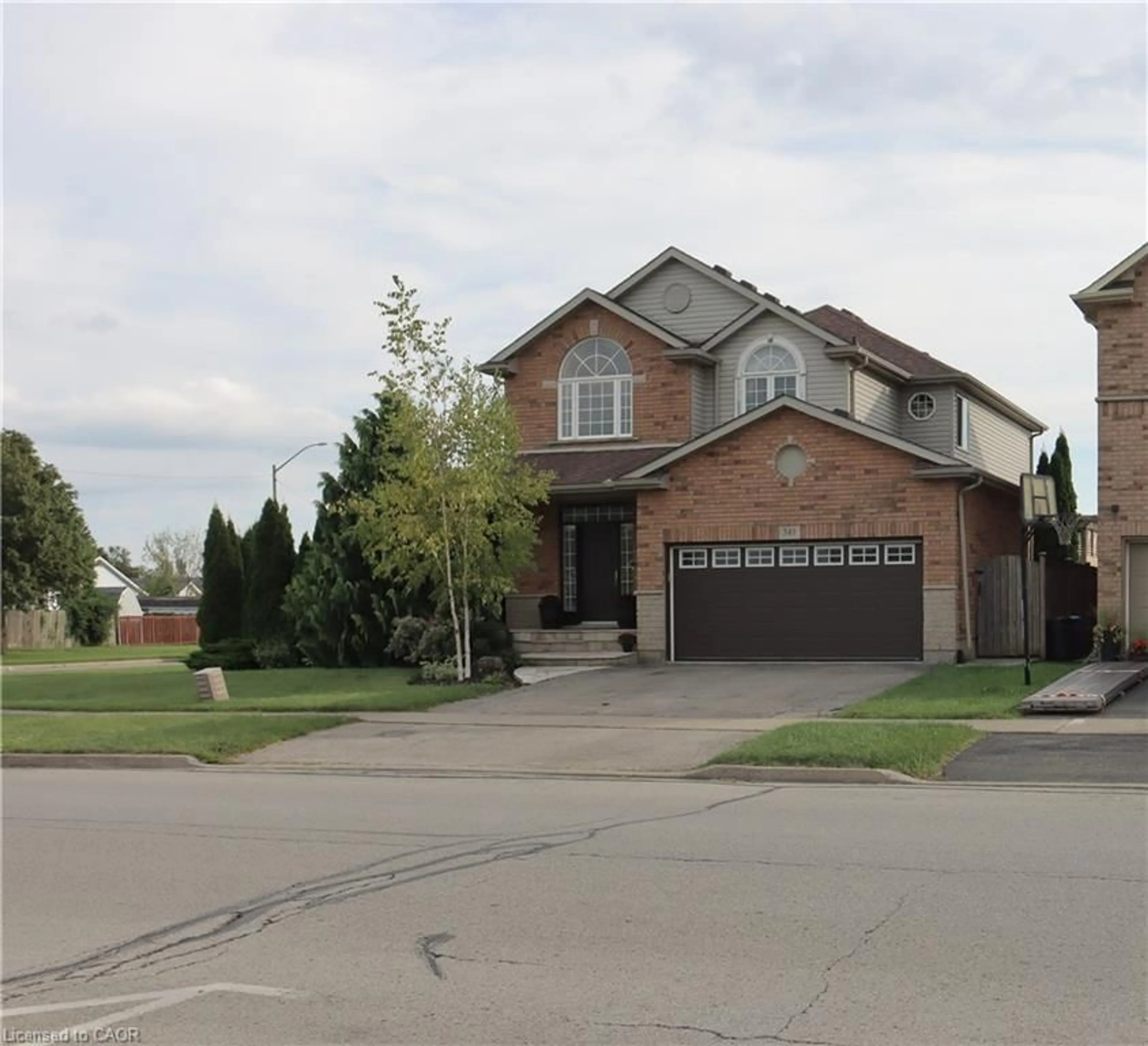 Home with brick exterior material, street for 349 Winterberry Blvd, Thorold Ontario L2V 5E6