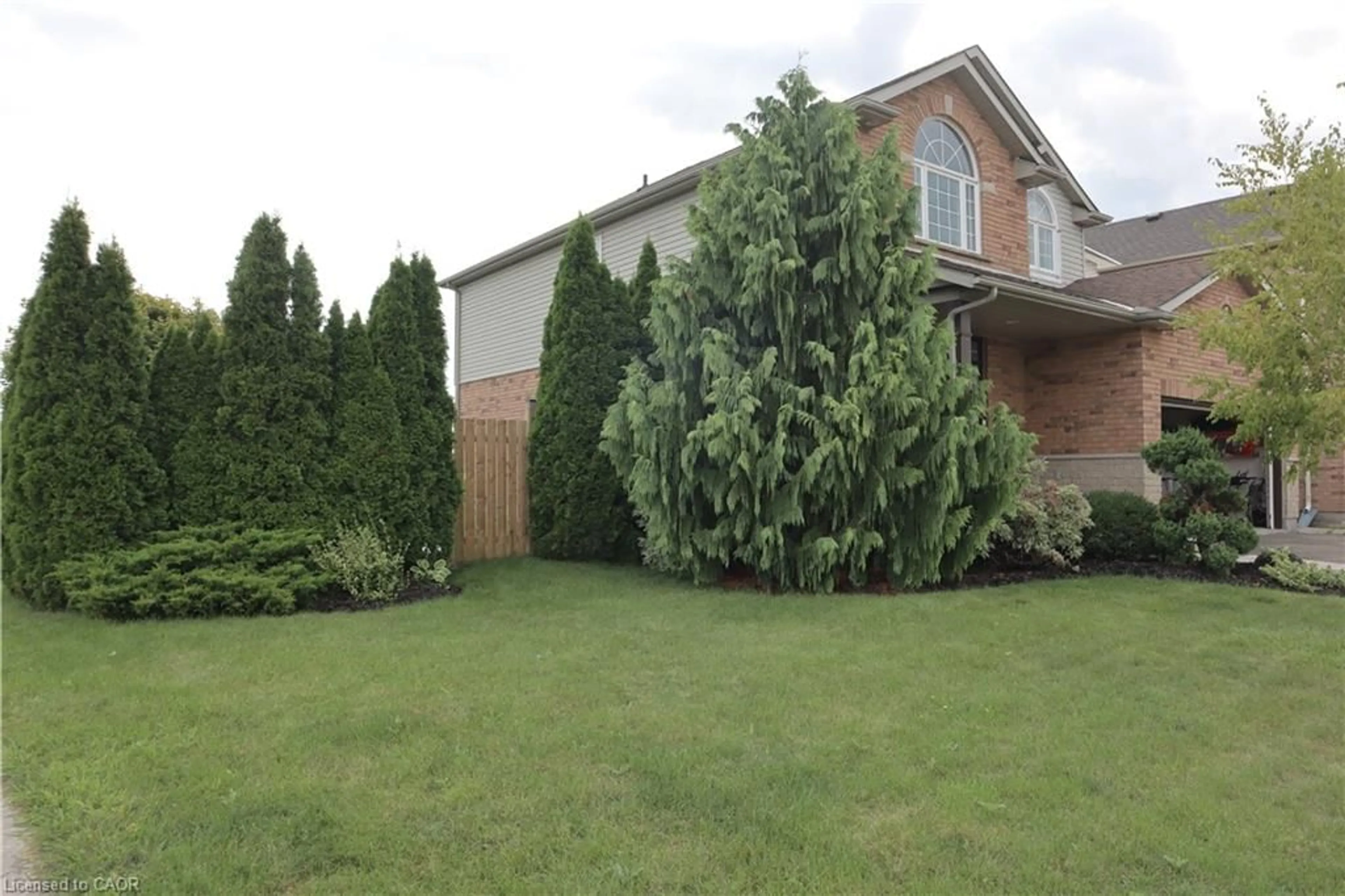 Unknown for 349 Winterberry Blvd, Thorold Ontario L2V 5E6