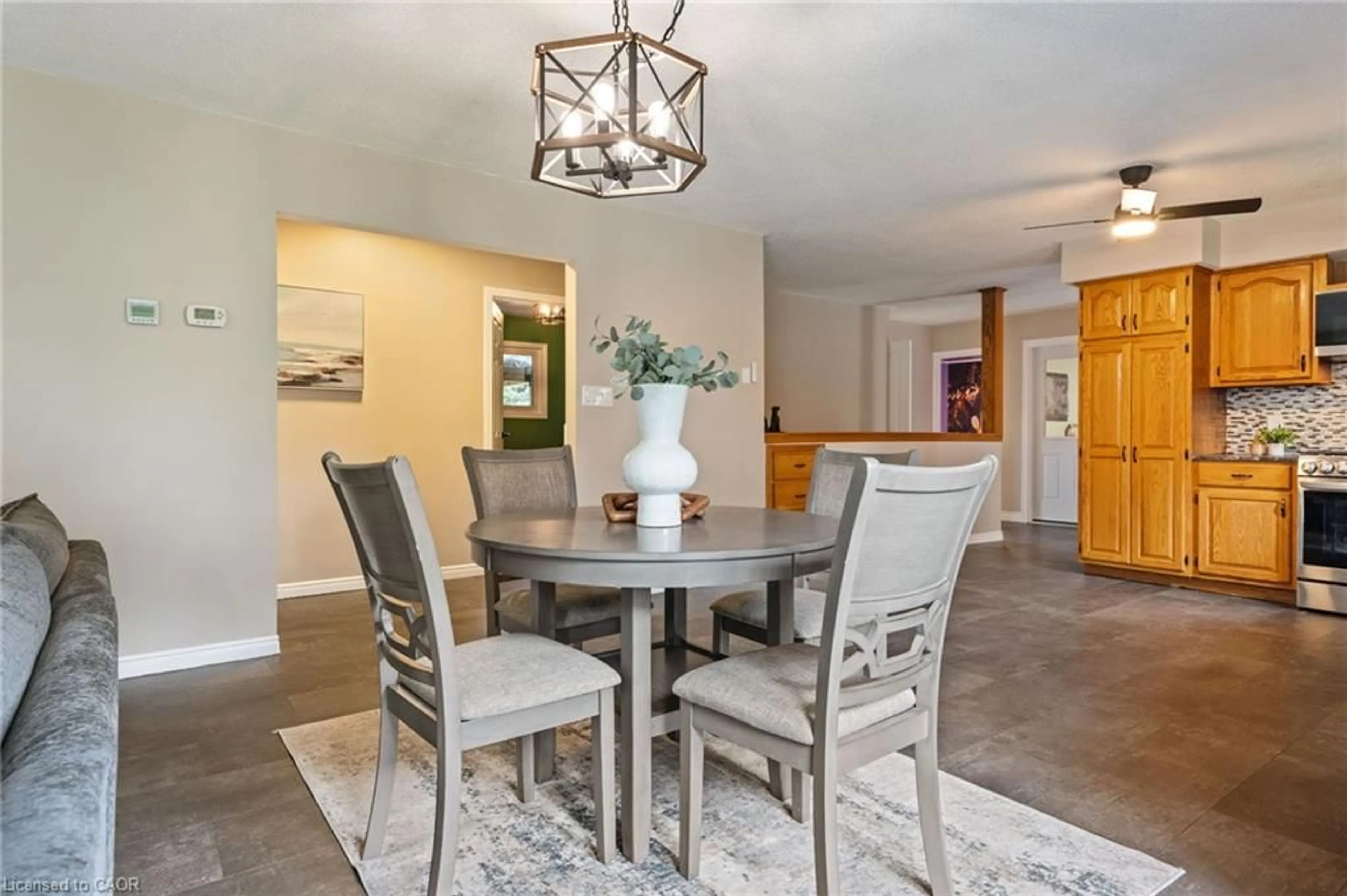 Dining room, unknown for 553 Norfolk County Road 21, Langton Ontario N0E 1G0