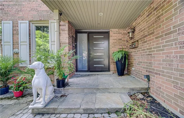 7 Stock Crt, Cambridge 3