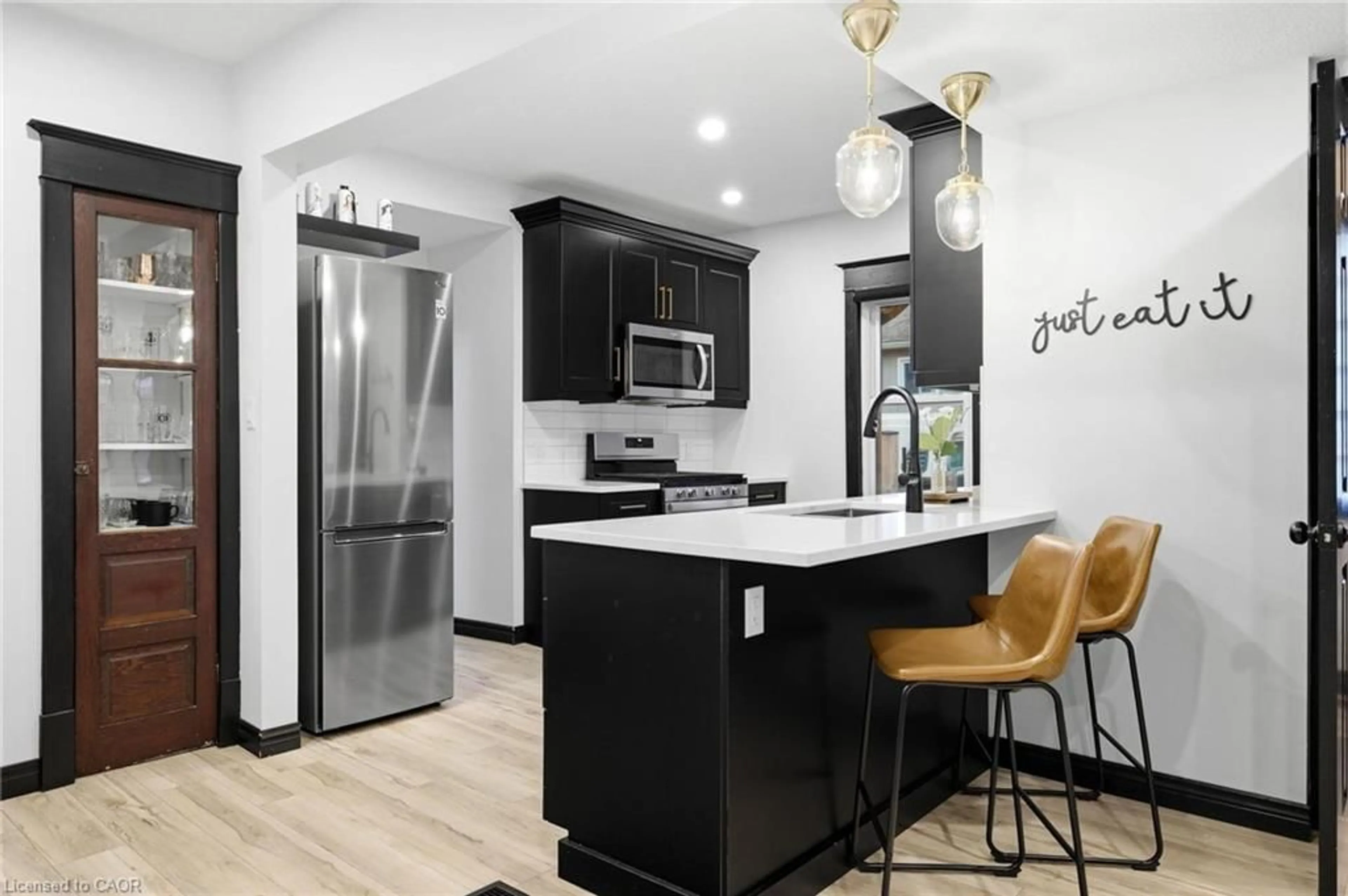 Open concept kitchen, unknown for 35 Arthur St, Elmira Ontario N3B 1Z6