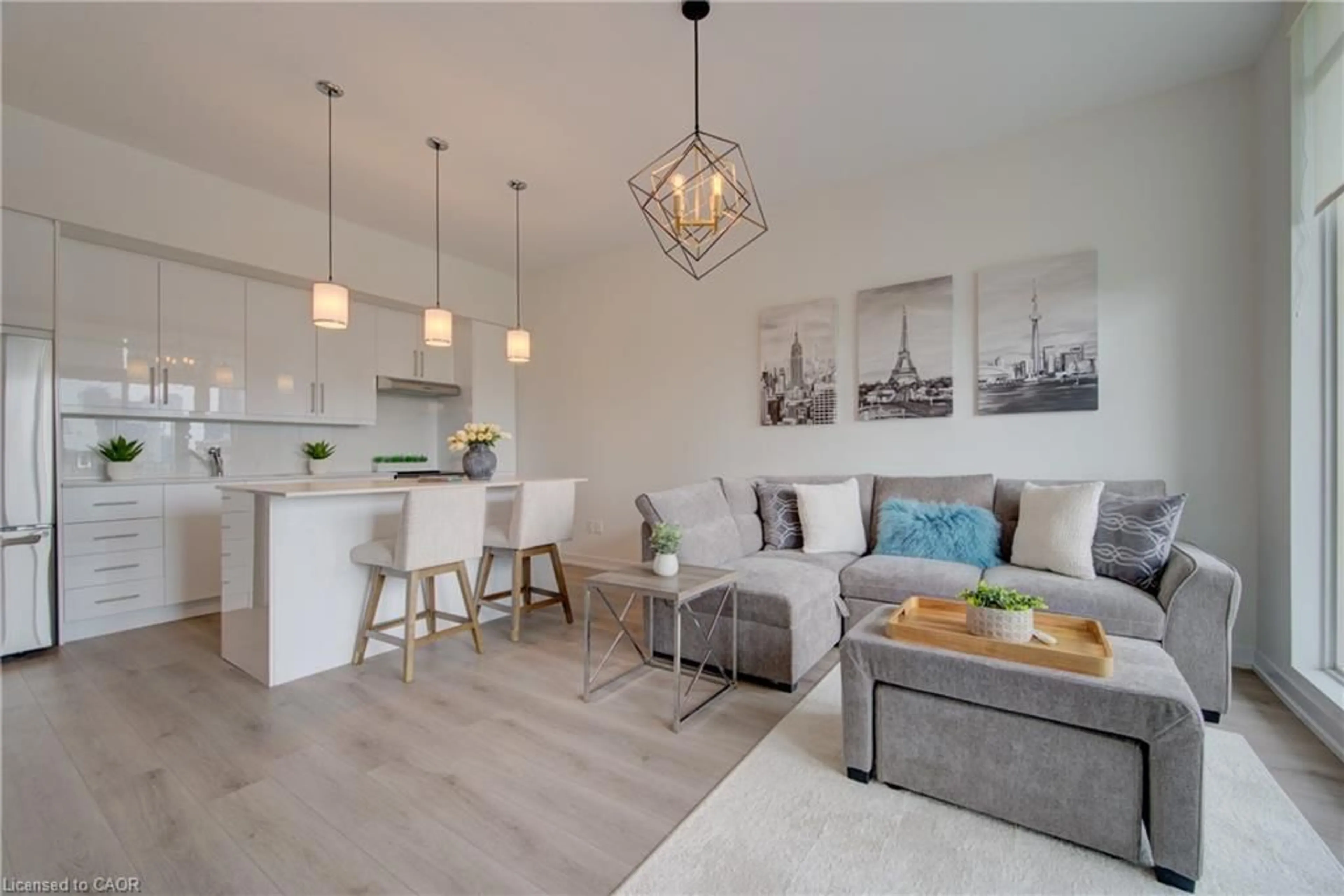 Open concept kitchen, wood/laminate floor for 191 King St #607, Waterloo Ontario N2J 1R1