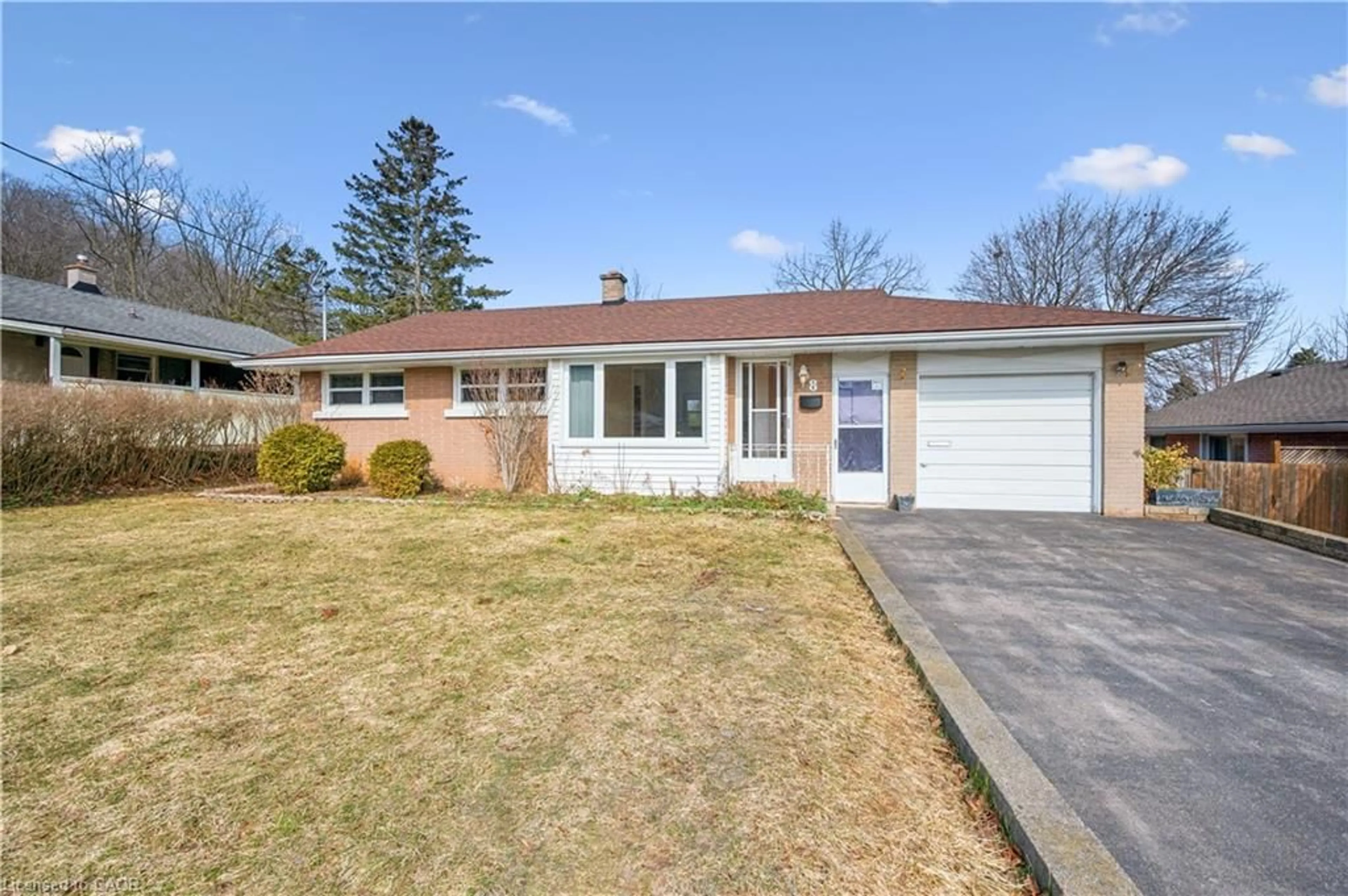 Home with brick exterior material, street for 8 Gordon St, Cambridge Ontario N1S 2G4