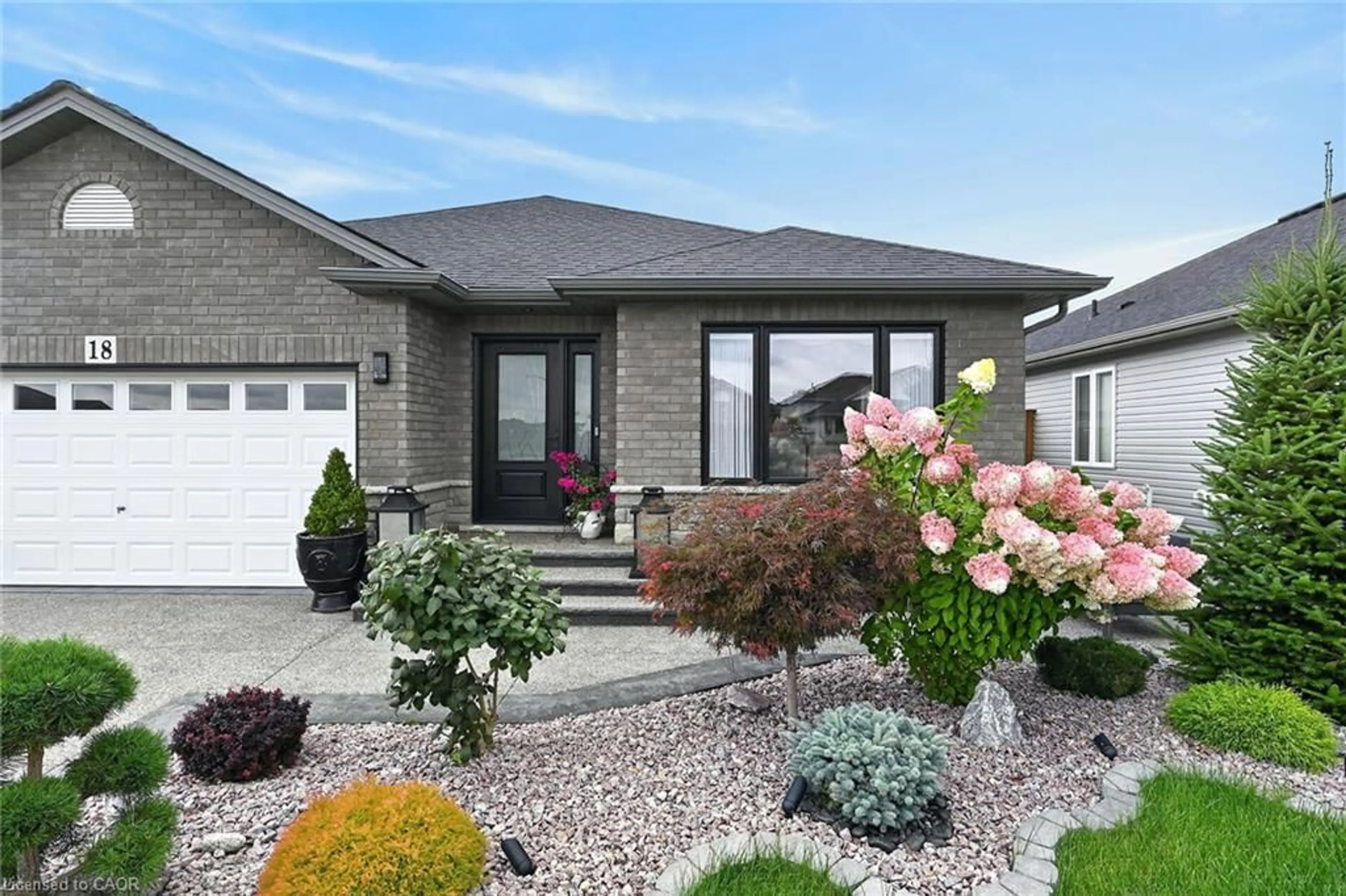 Home with brick exterior material, street for 18 Linda Cres, Hagersville Ontario N0A 1H0