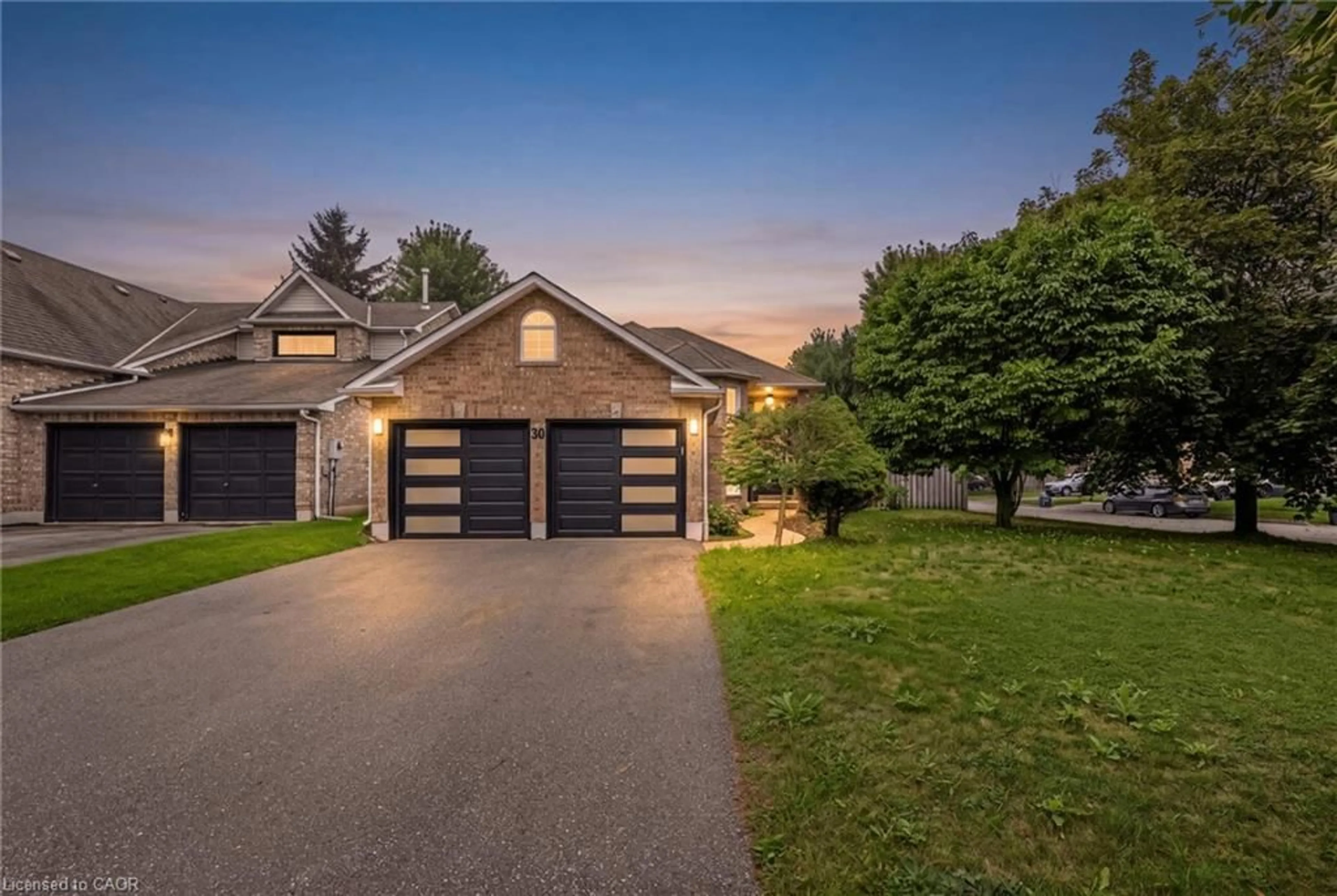 Unknown for 20 Ruddell Cres, Georgetown Ontario L7G 5N4