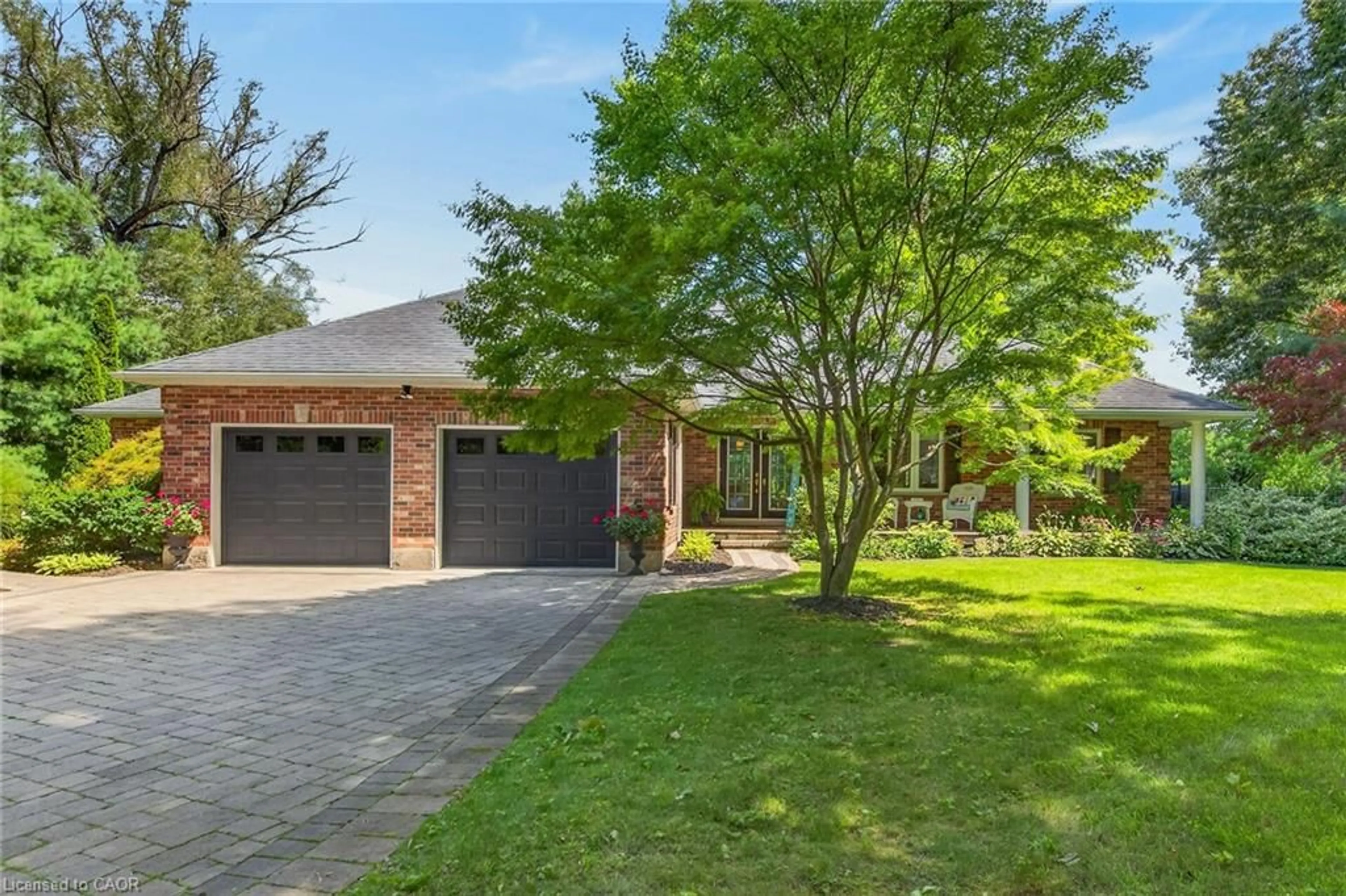 Home with brick exterior material, street for 3 Forest Glen Crt, Port Dover Ontario N3Y 4K2
