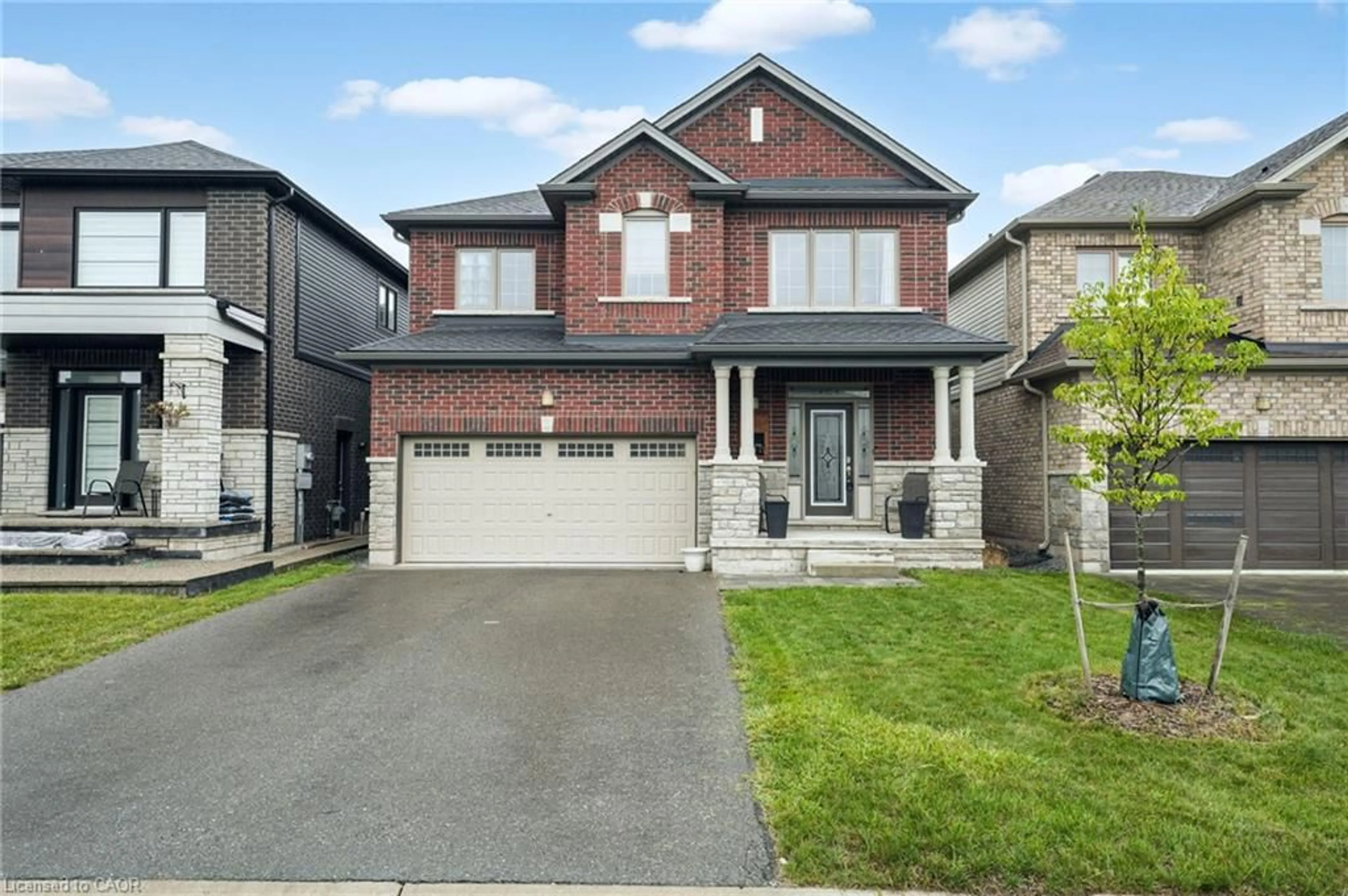 Home with brick exterior material, street for 205 Shoreview Dr, Welland Ontario L3B 6H9