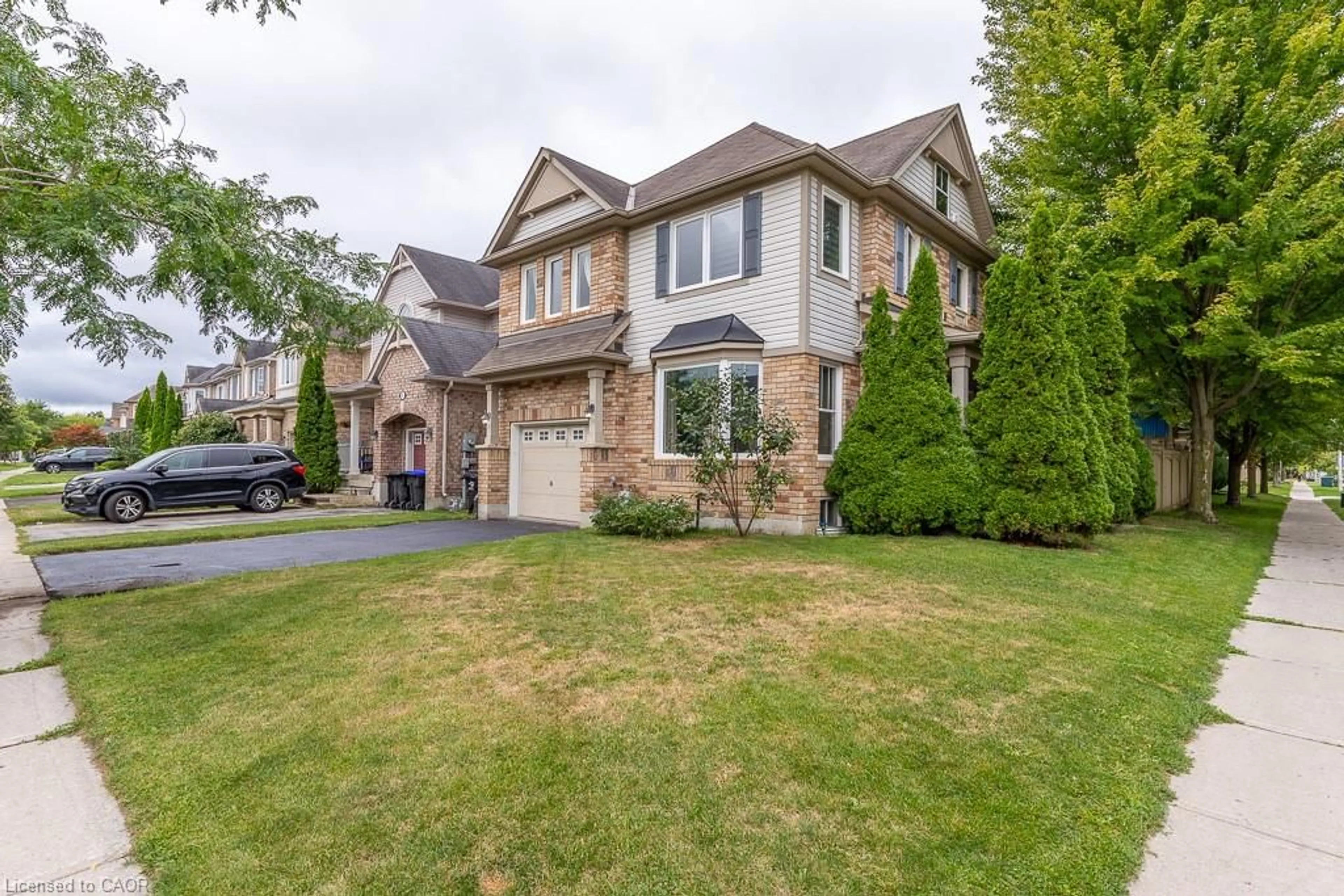 Home with brick exterior material, street for 83 Kidd Cres, Alliston Ontario L9R 0E1