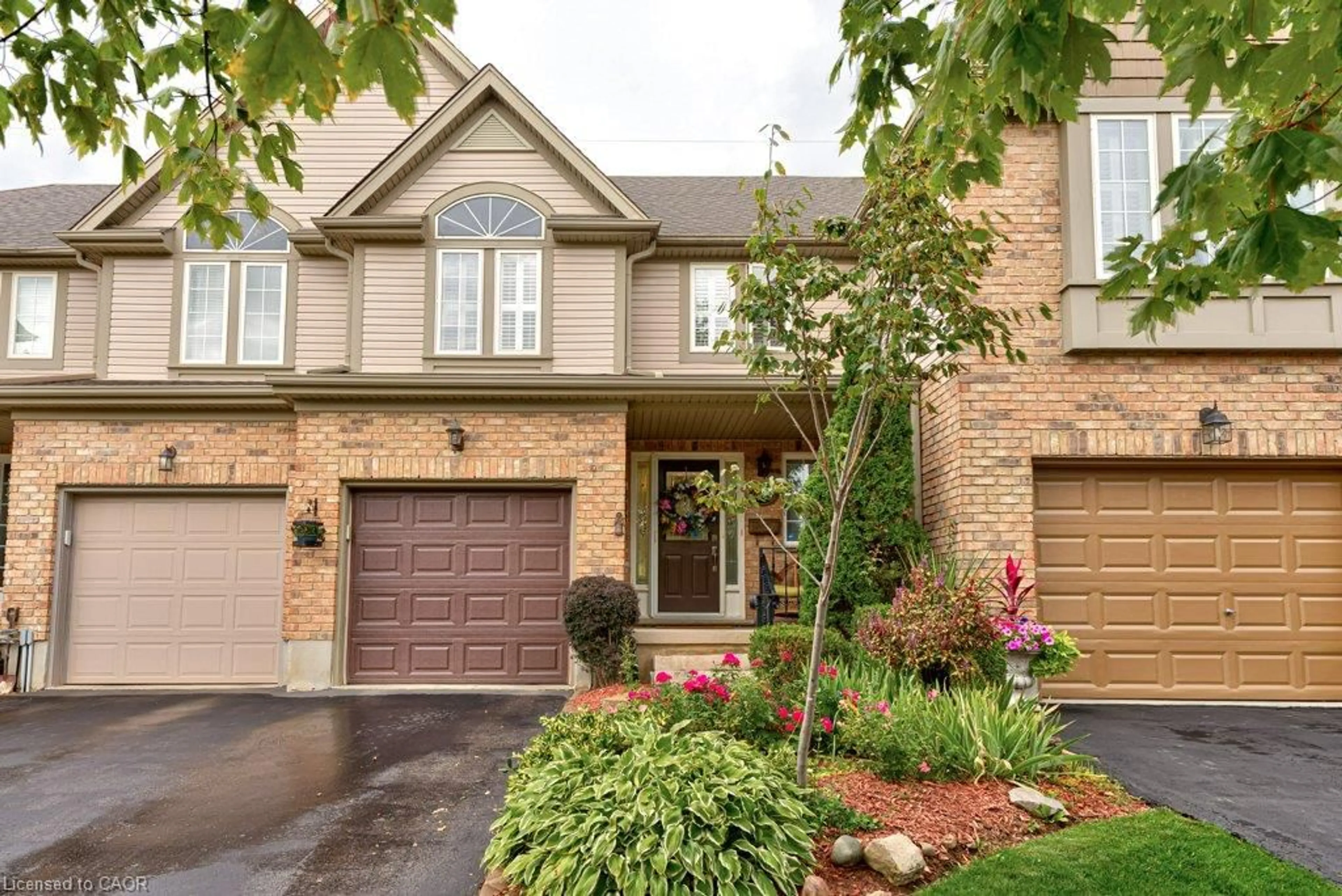 Home with brick exterior material, street for 460 Lausanne Cres, Waterloo Ontario N2T 2X4