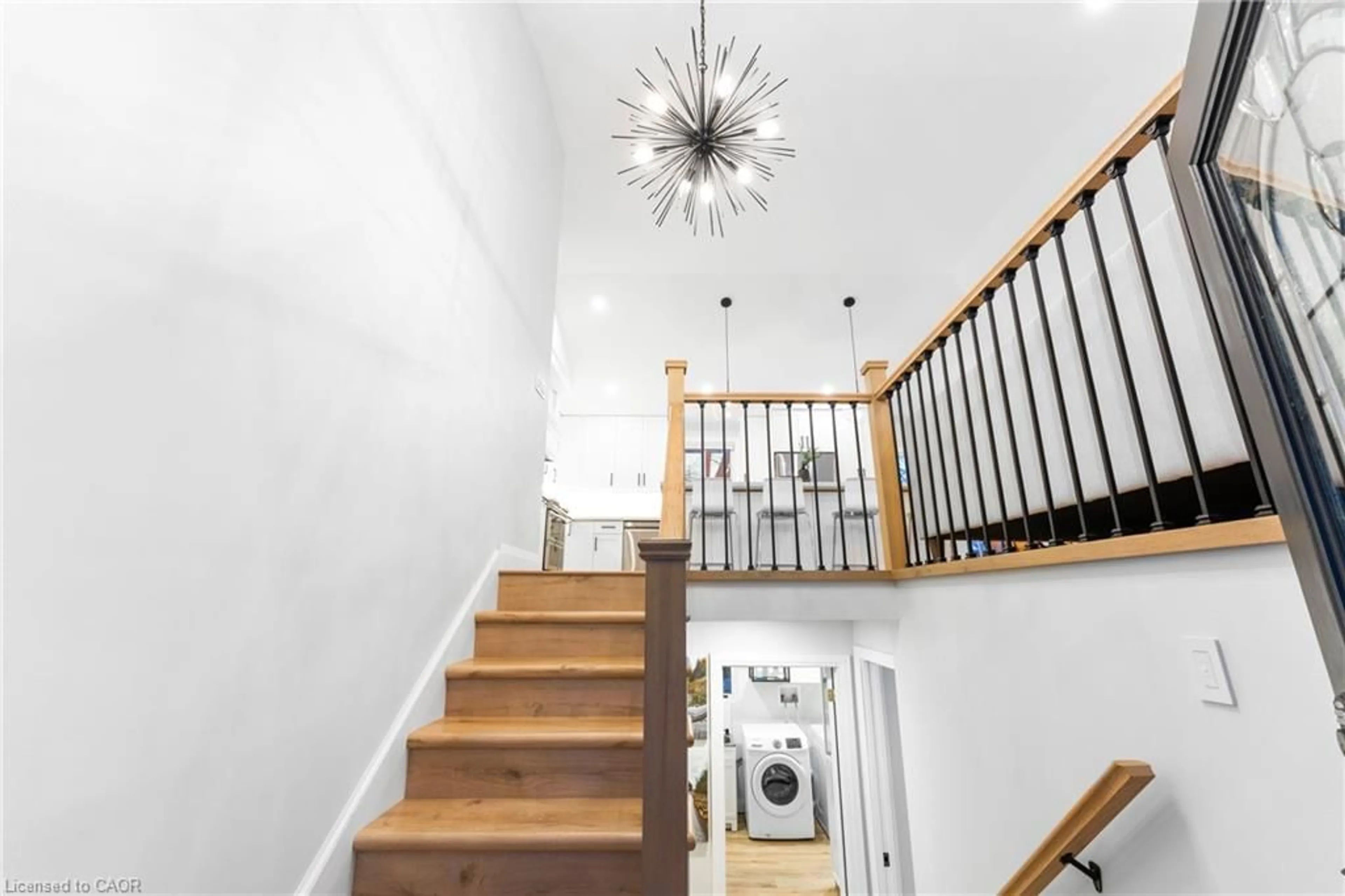 Stairs for 503 Wellington Road 7, Elora Ontario N0B 1S0