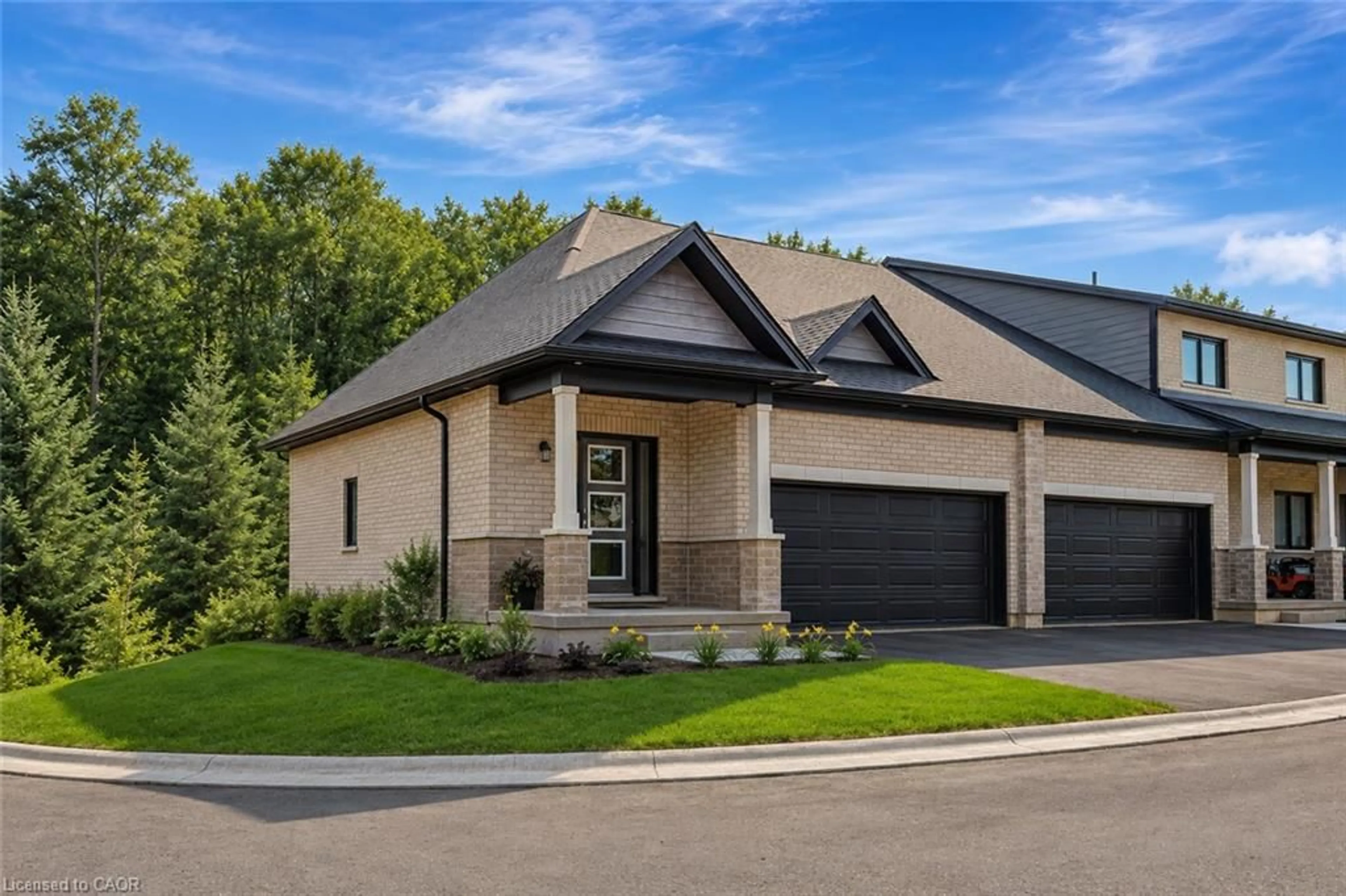 Home with brick exterior material, street for 58 Robins Pl, Simcoe Ontario N3Y 0E3