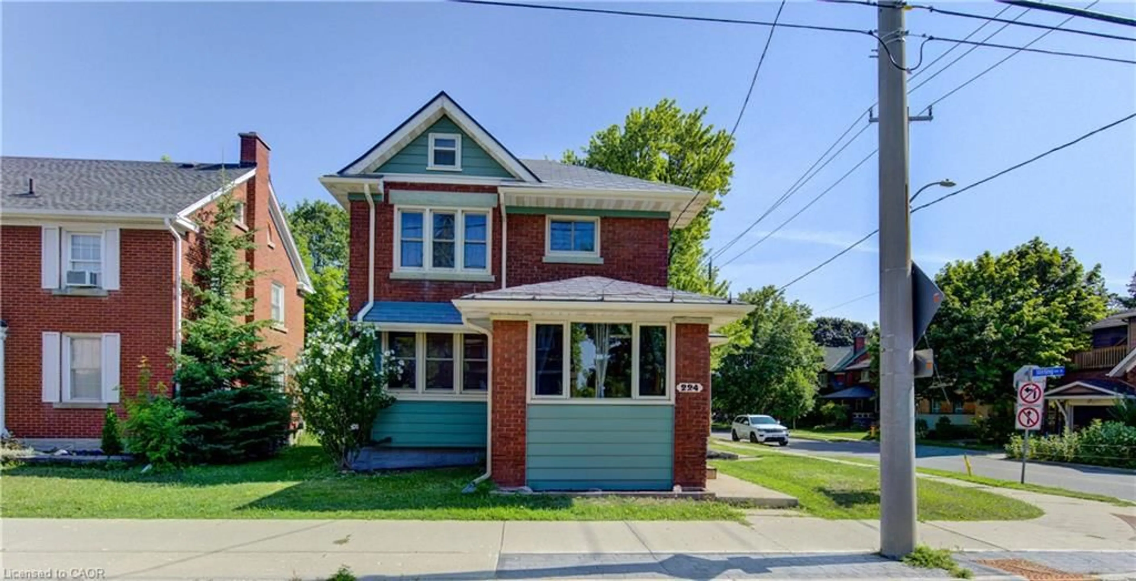 Home with brick exterior material, street for 224 Weber St, Kitchener Ontario N2H 1E8