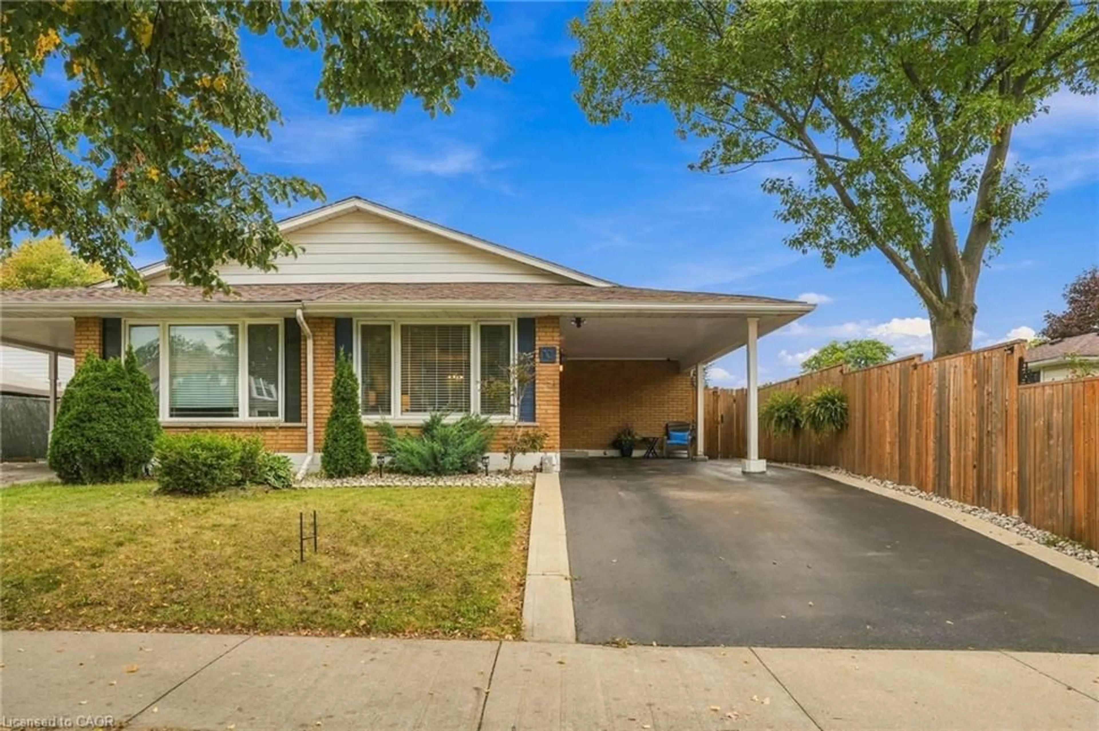 Home with brick exterior material, street for 10 Courtland Ave, Hamilton Ontario L9C 5Z2