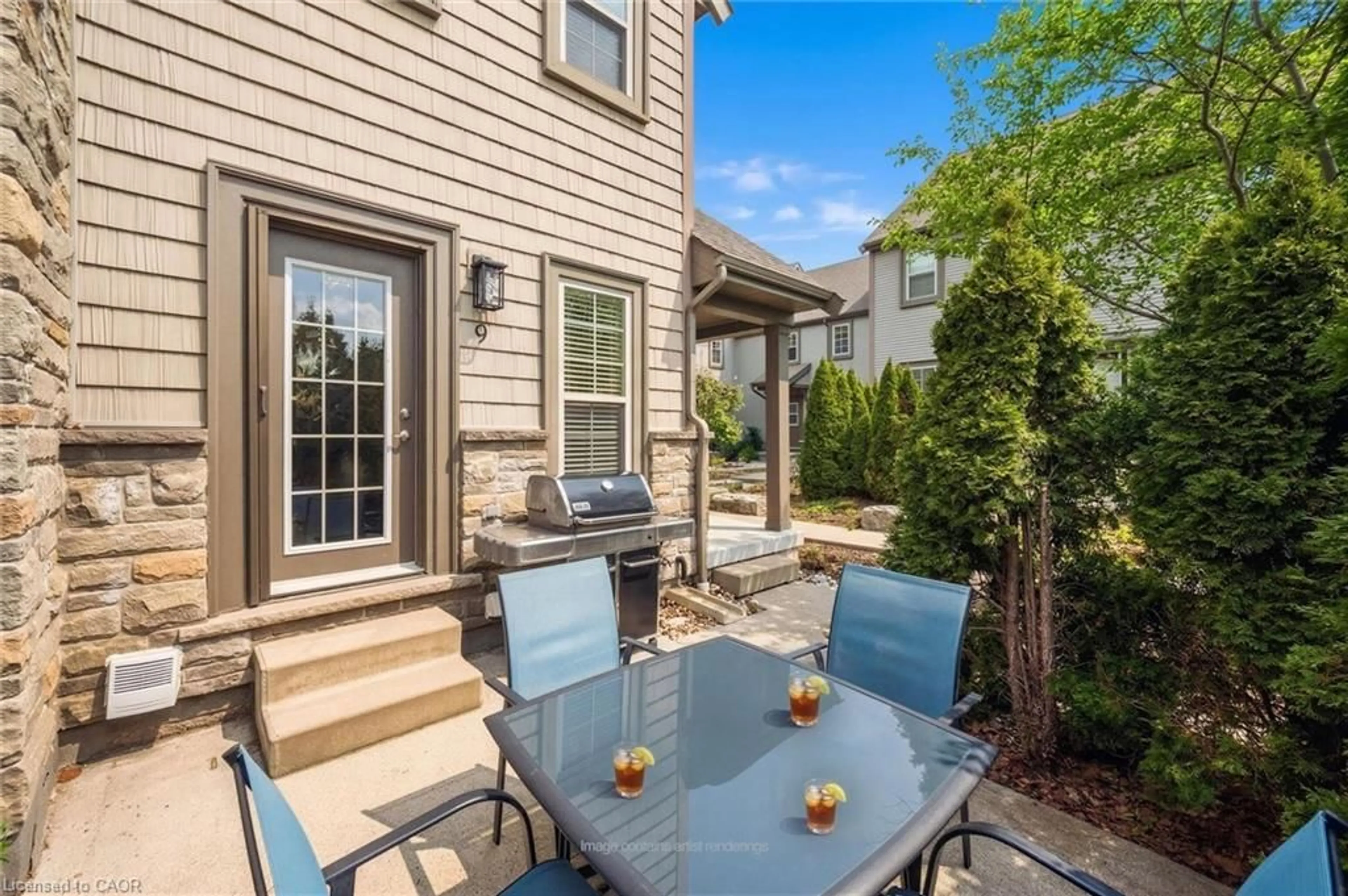 Patio, street for 100 Frederick Dr #9, Guelph Ontario N1L 0H6